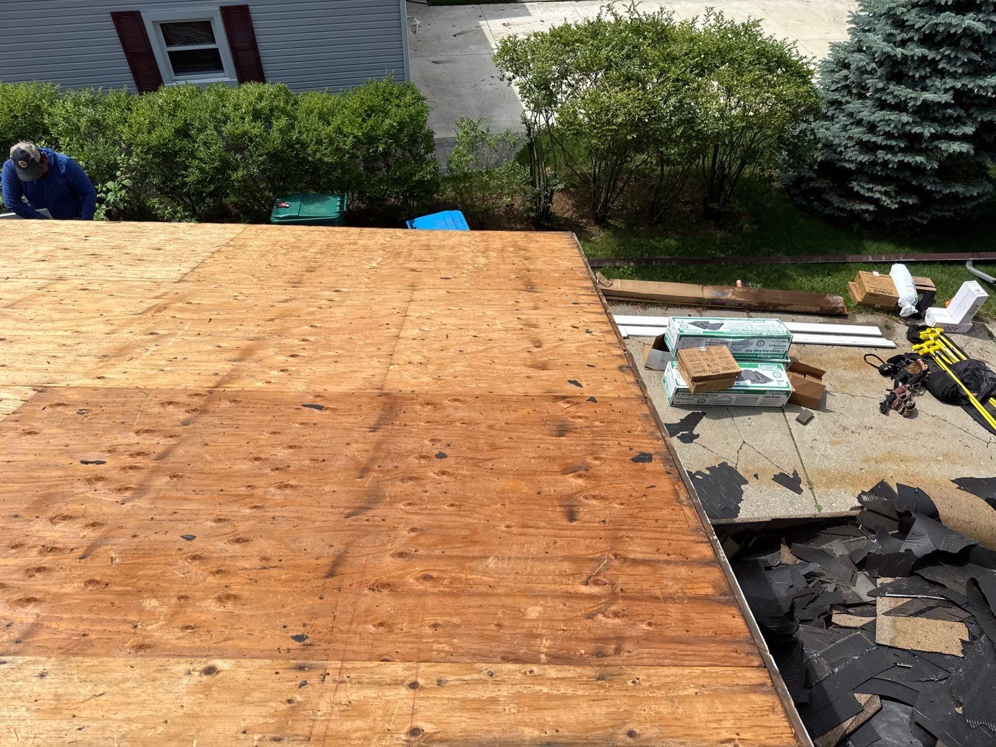 Roof Replacement using Owens Corning Tru Definitions by 180 Contractors