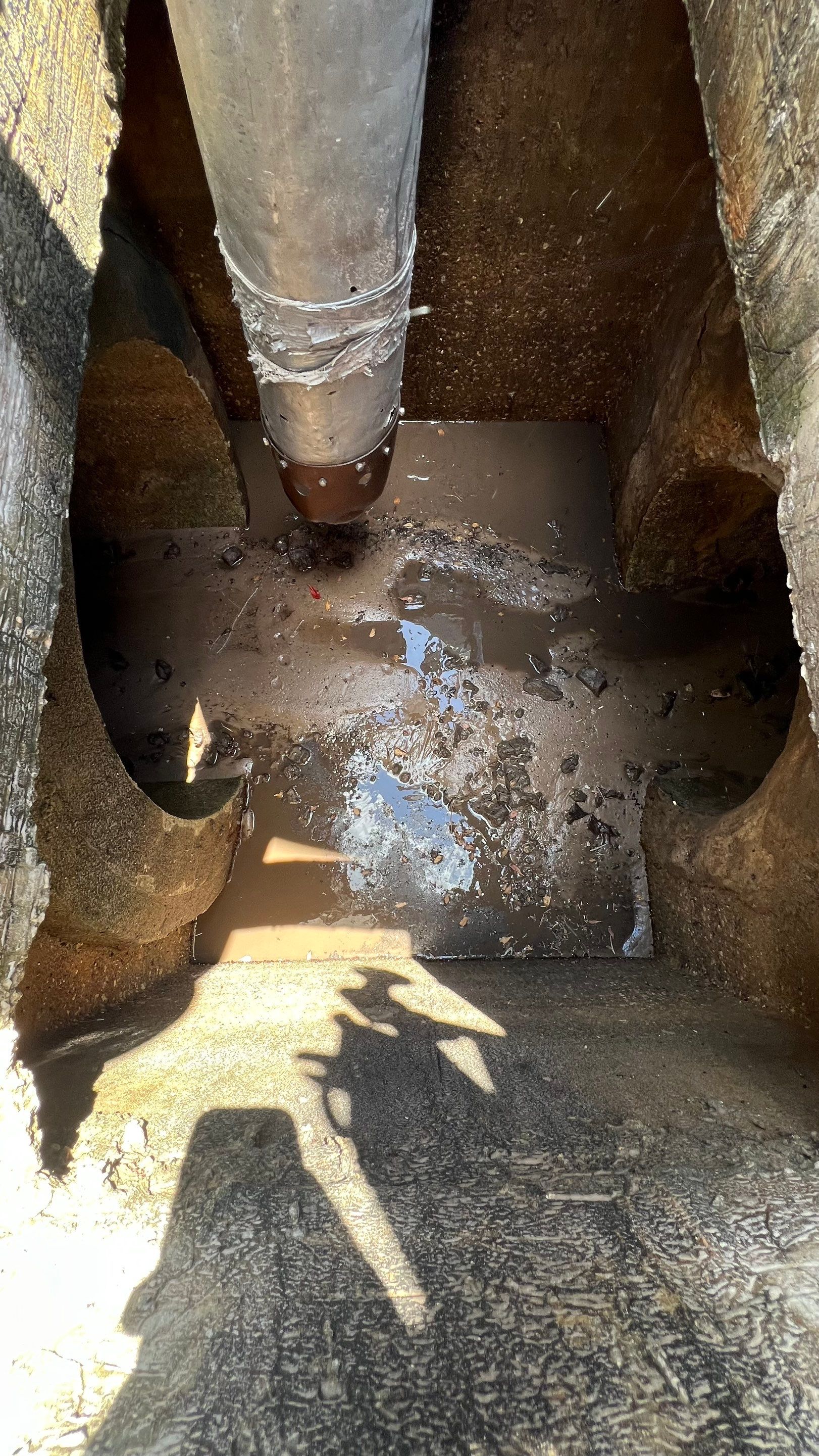 Estero Community Stormwater System Maintenance by APS Power & Water