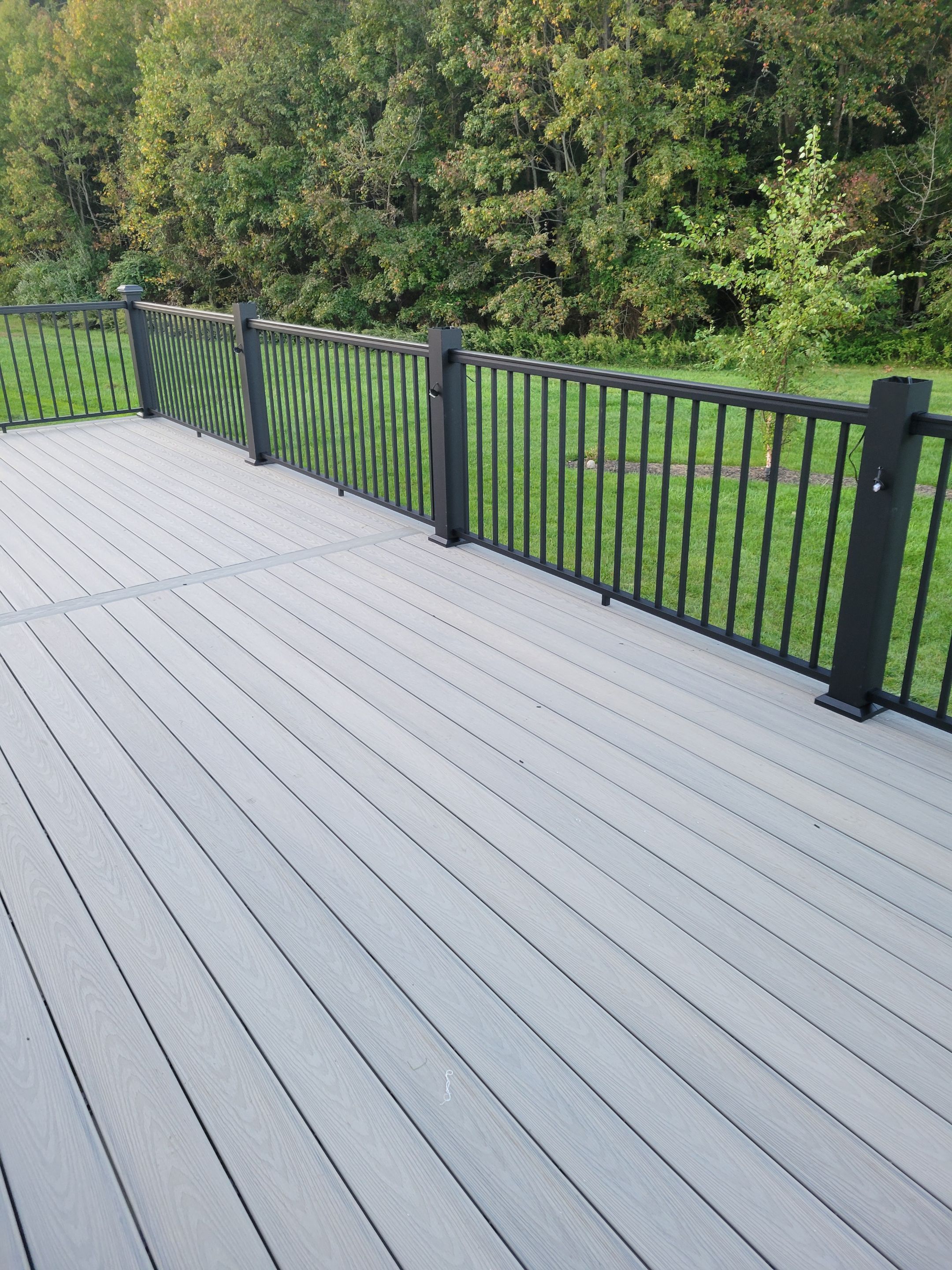 New Deck using Deckorators Venture - Color Saltwater by deck guardian