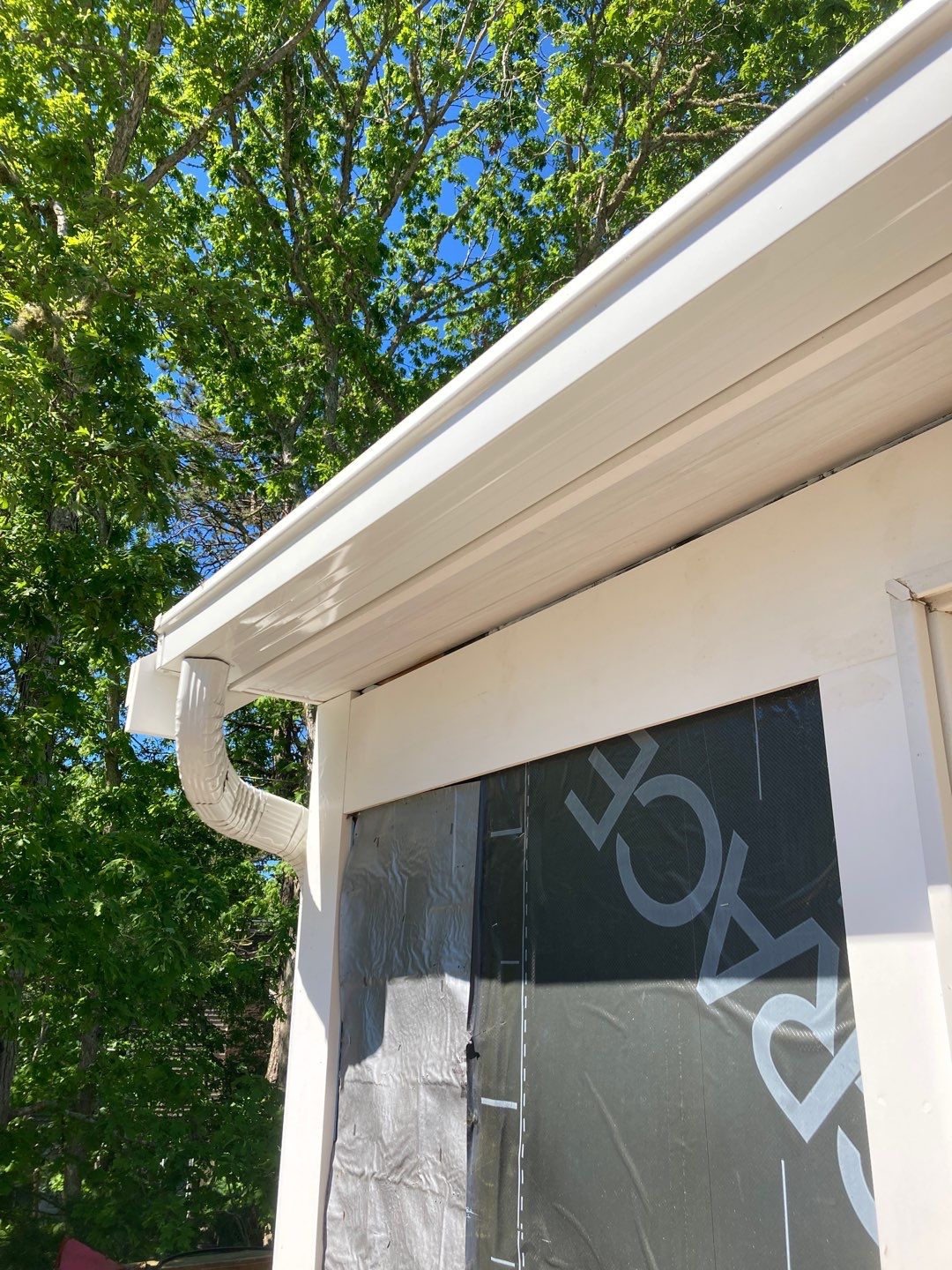 Gutter Installation using 5" Box Style Aluminum Gutter by Gutter Pro Enterprises