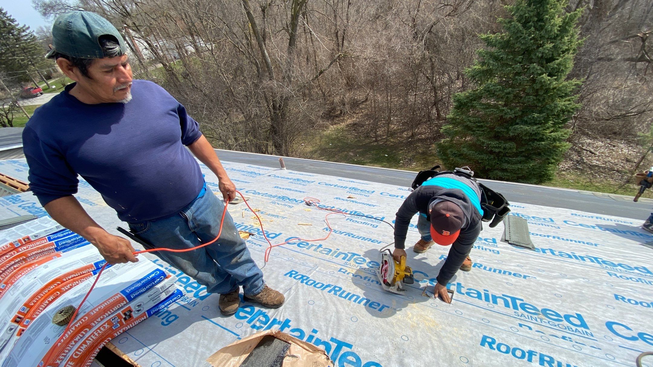 Roof Replacement using CertainTeed Landmark by 180 Contractors