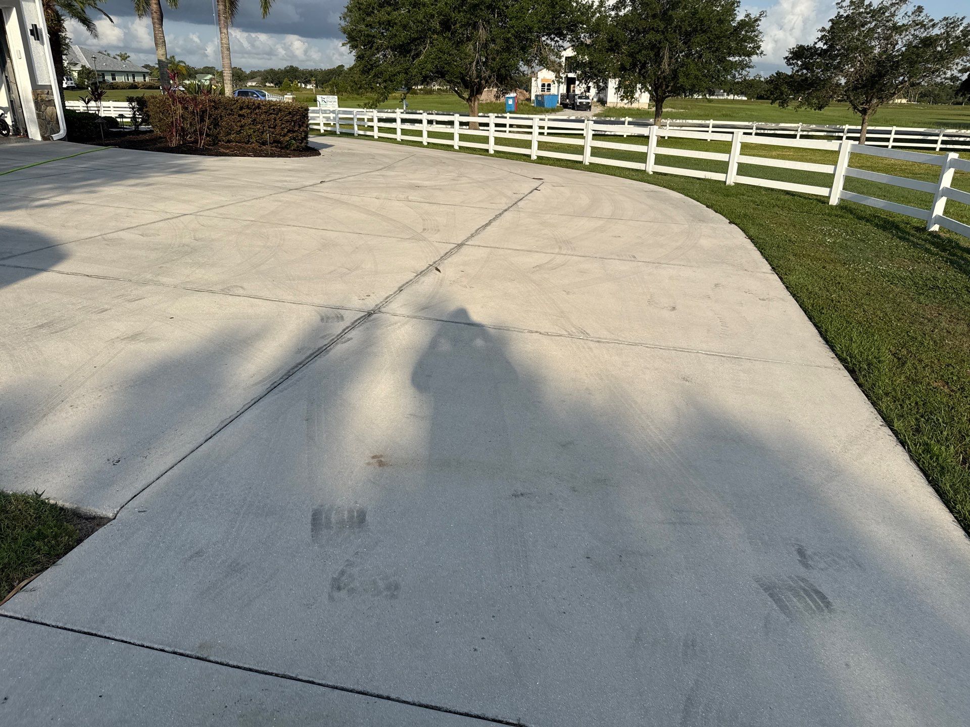 Comprehensive Exterior Cleaning for 2-Story Home in Foxbrook Community – Parrish, FL by Sunshine AquaWash