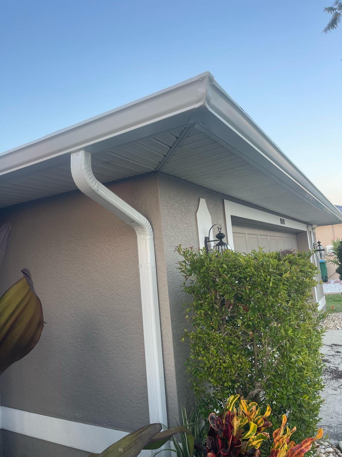 Energy-Efficient Gutter Systems for Florida Homes by Gutter Professors