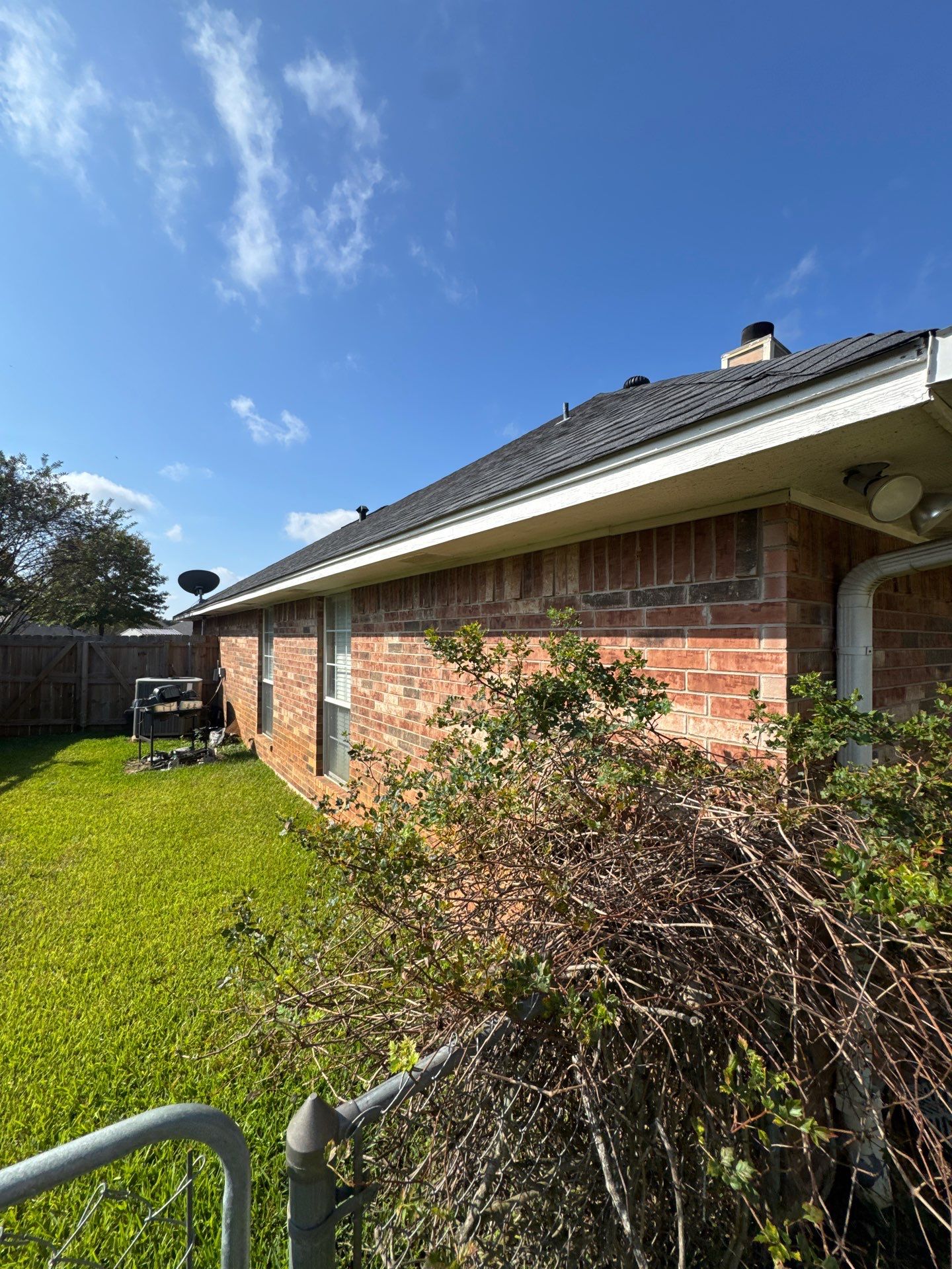 Refreshing the Exterior Paint in Whitehouse, TX by Quality Coats Painting