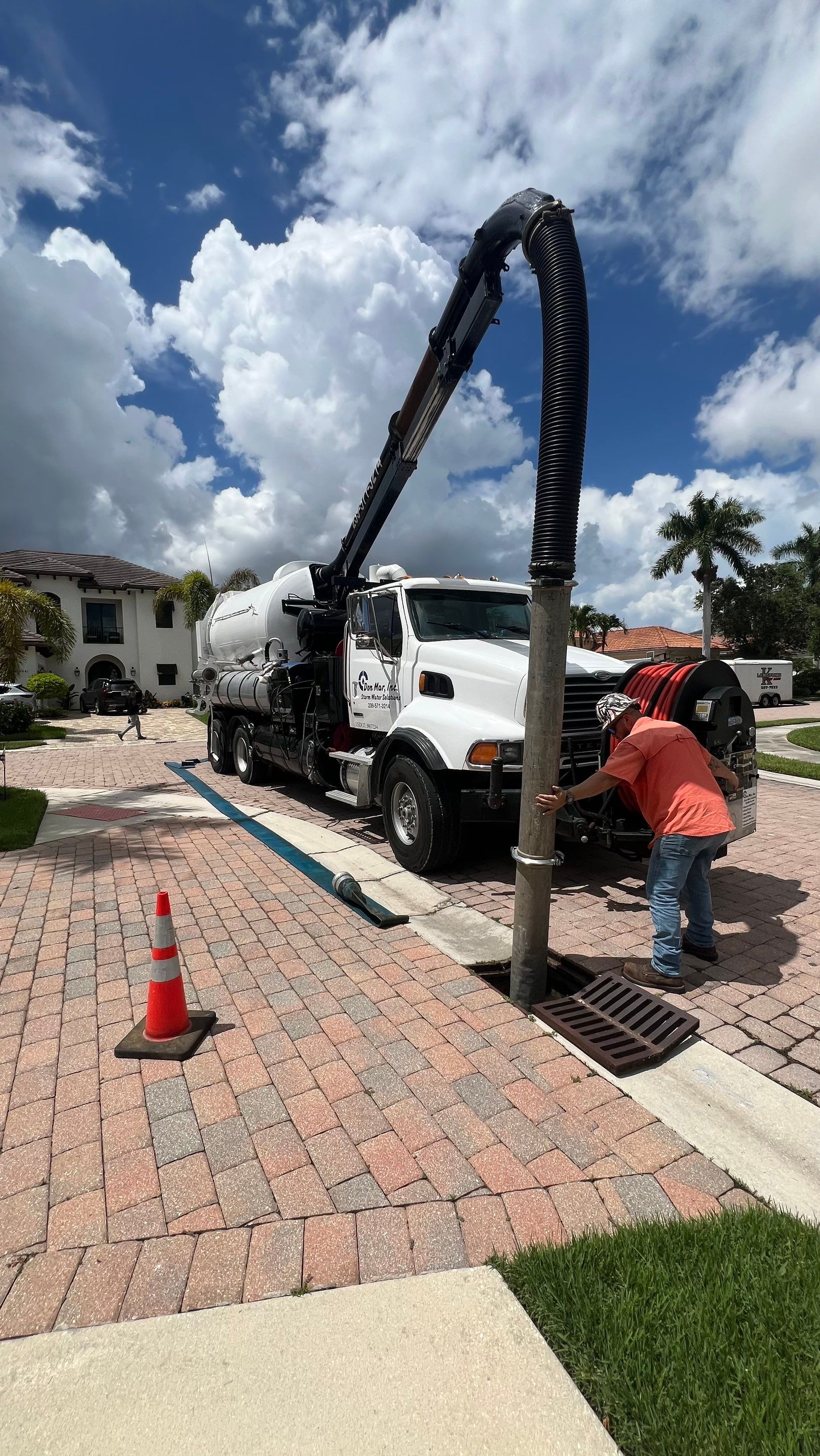 Naples Community Catch Basin Cleaning by APS Power & Water