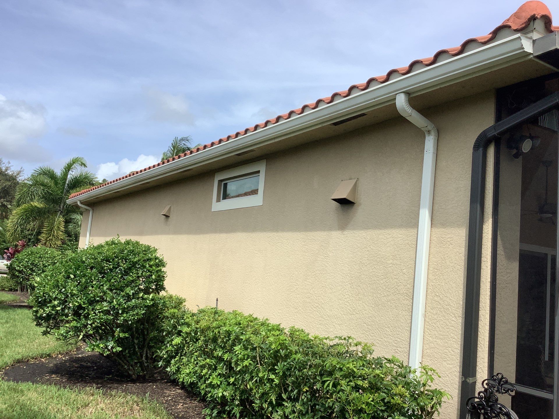 Seamless Gutter in Naples FL by Gutter Professors
