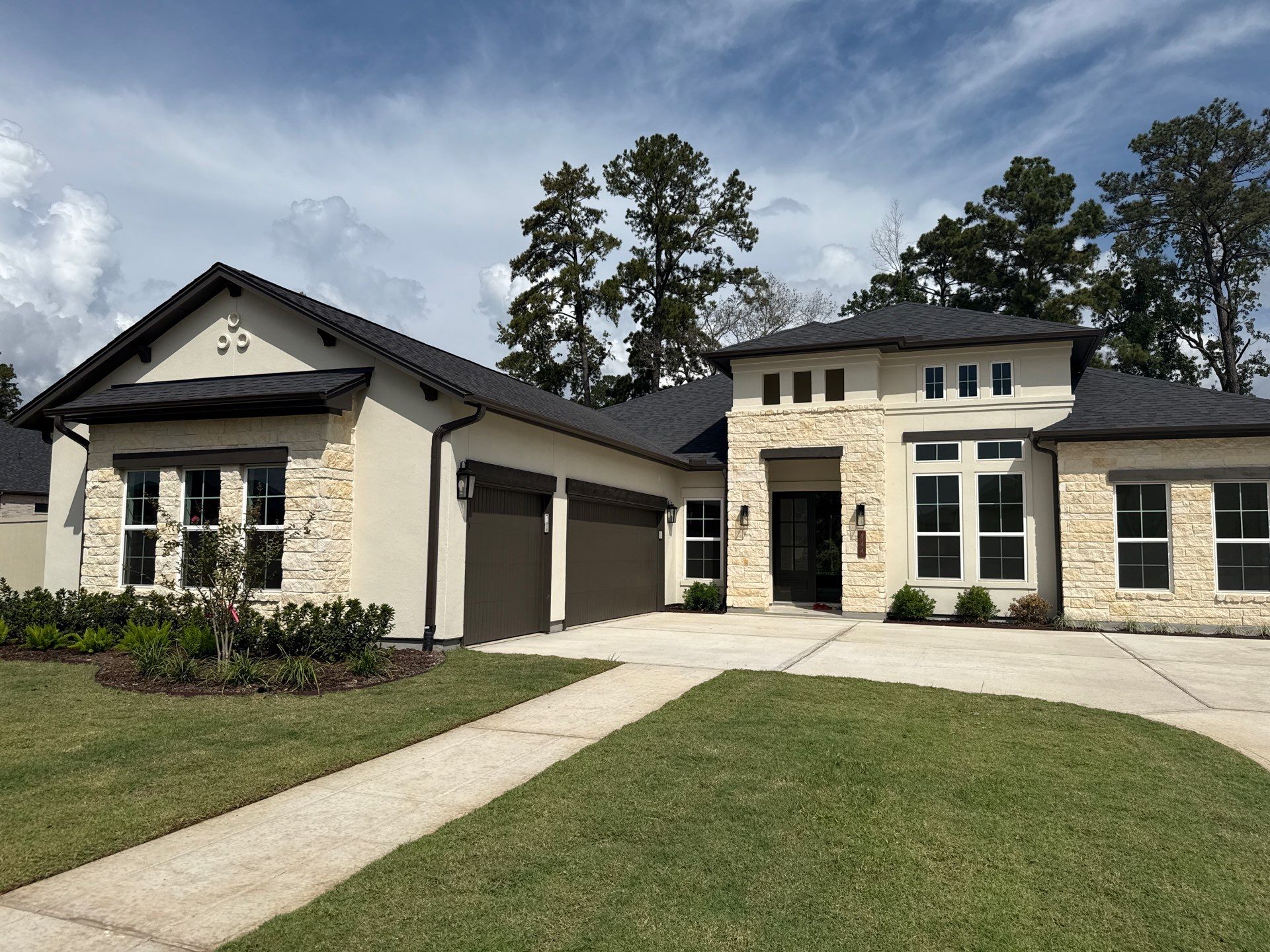 Audubon Elegance: Magnolia Foam & Stucco Showcase. by Apex Conventional Stucco Llc