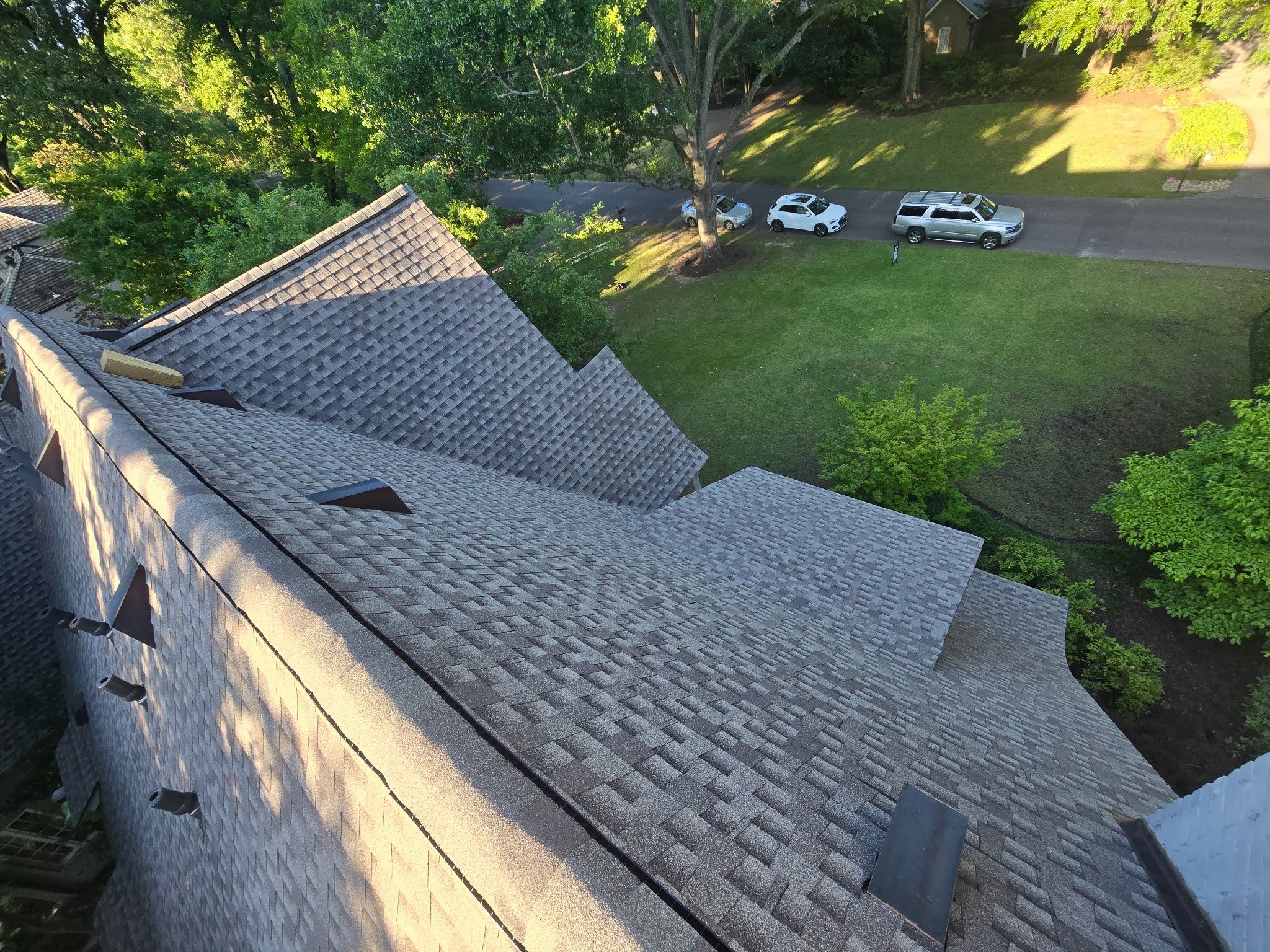 GAF Timberline HDZ Roof Replacement and Exterior Wood Repairs in Memphis by Revival Roofing Services