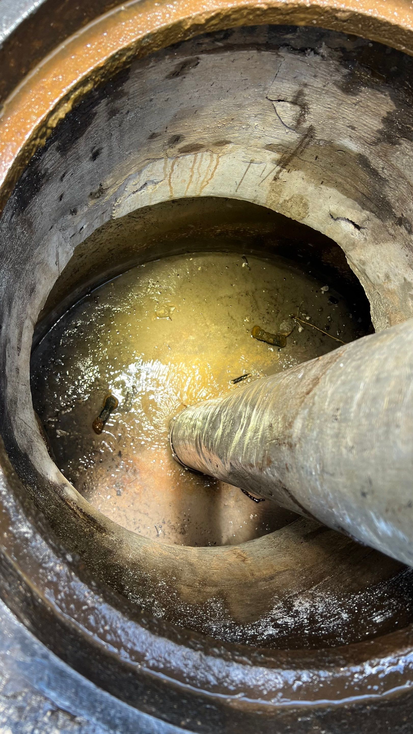 Apartment Complex Storm Water System Cleaning and Maintenance by APS Power & Water