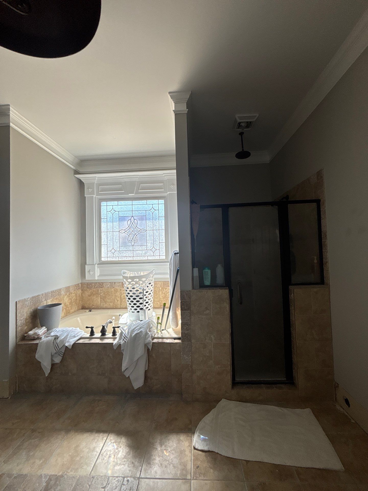 Master bathroom renovation by Prudencio