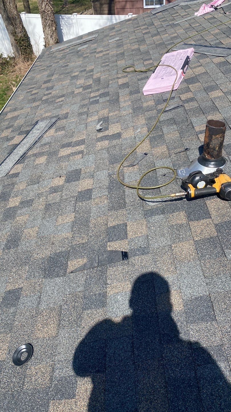 Residential Roofing Installation using Owens Corning TruDefinition Peppercorn  by A Plus Exterior