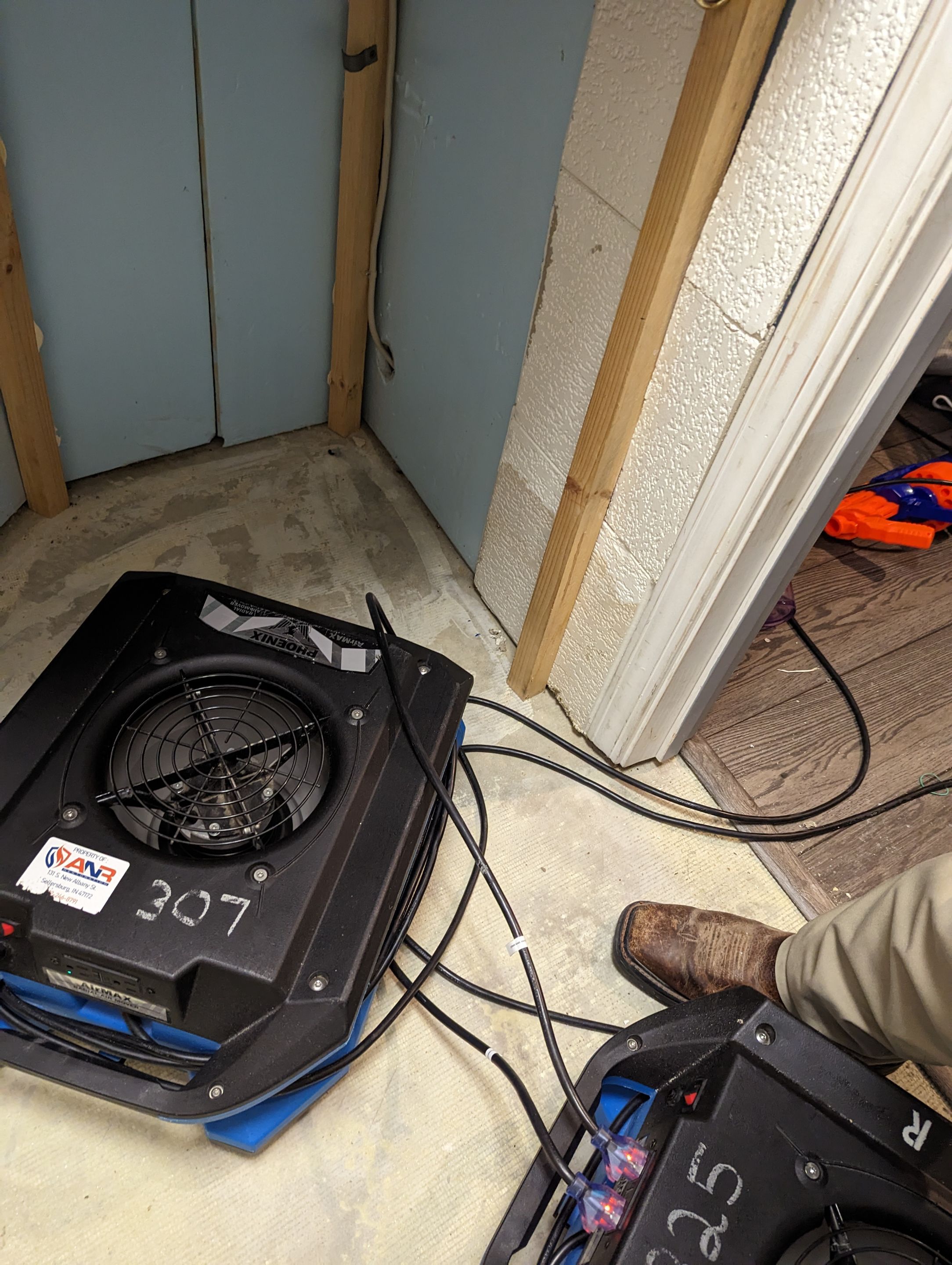 Emergency Service Water Mitigation in Sellersburg, IN by ANR Restoration