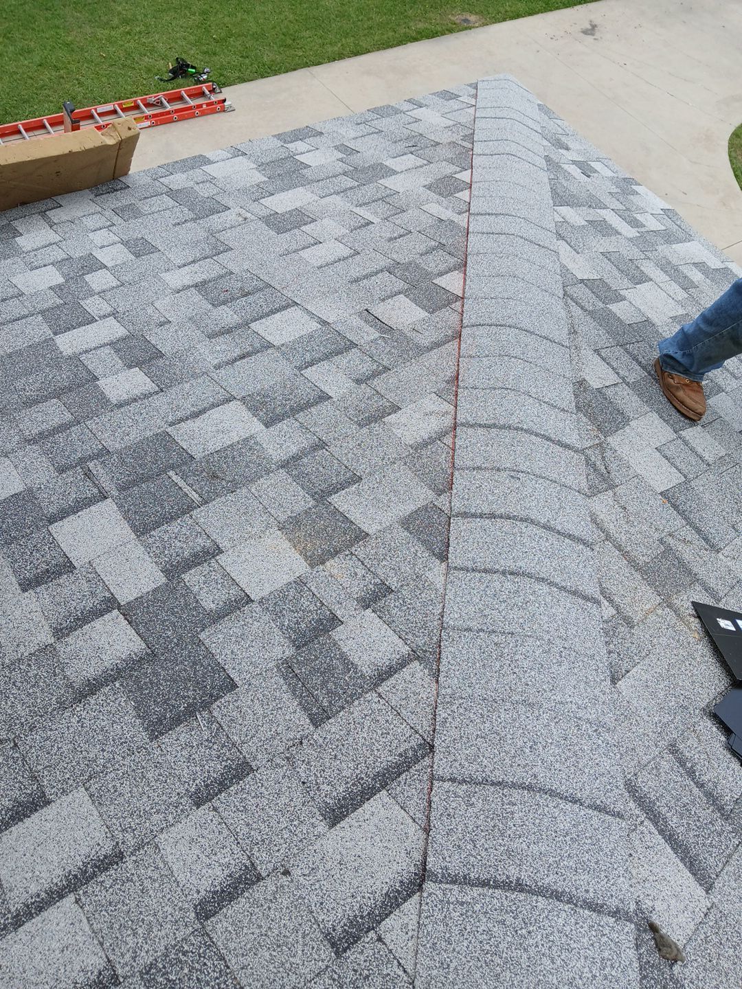 Residential Roofing Installation using Owen's Corning Duration (Lifetime) Shingles by Roof Repair Company