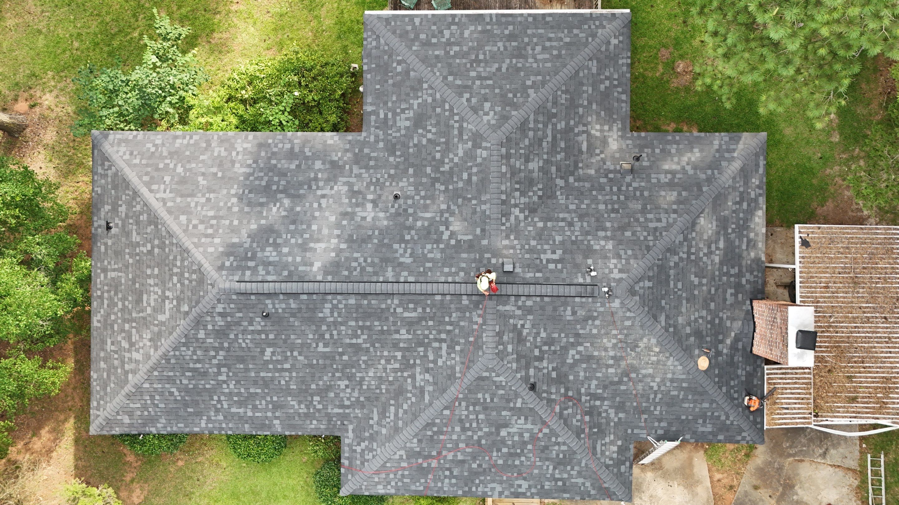 Midlands Roofing & Exteriors featured photo.