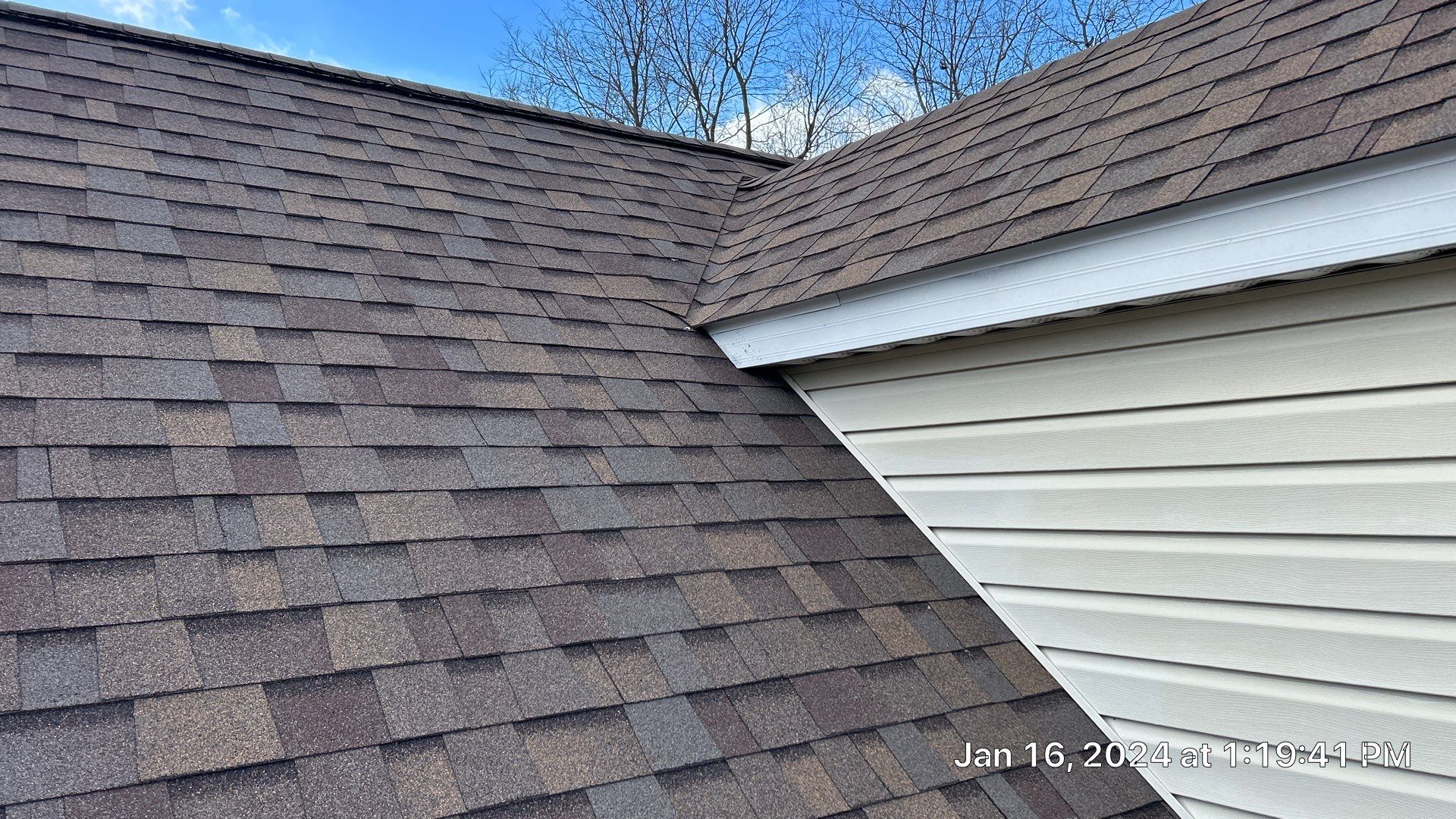 Residential Roofing Installation using Duration Series Shingles - Teak by RoofX 