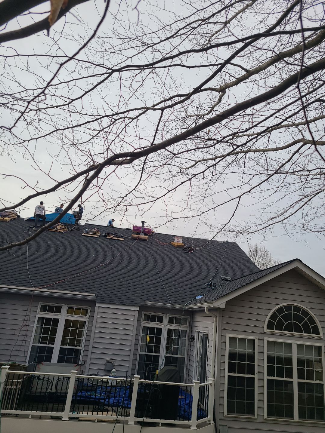 Manassas Landmark Pro Roof in Max Def Charcoal Black by RM Banning, Inc.