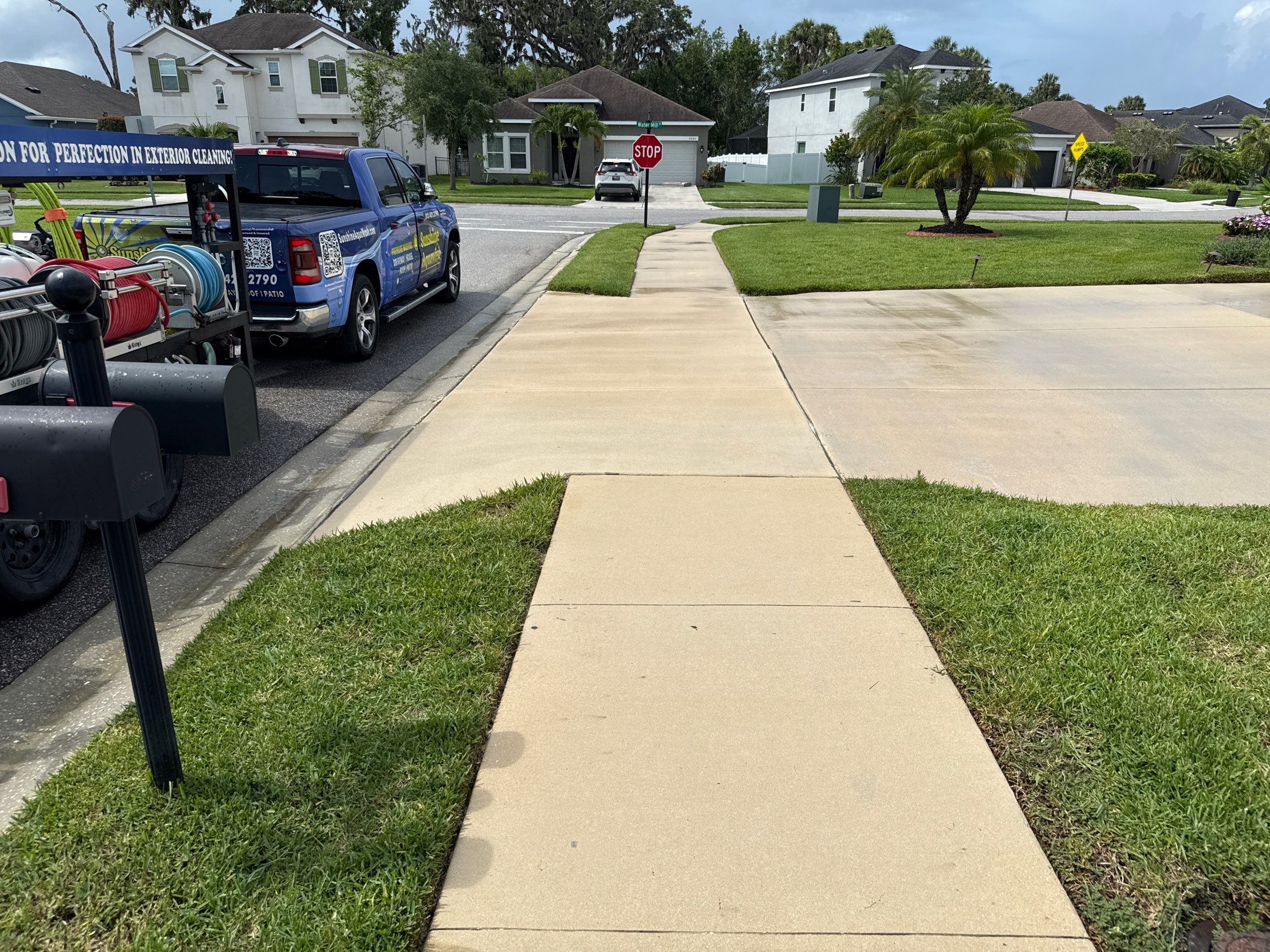 Large Corner Lot Concrete Cleaning in Old Mill Preserve – Palmetto, FL by Sunshine AquaWash