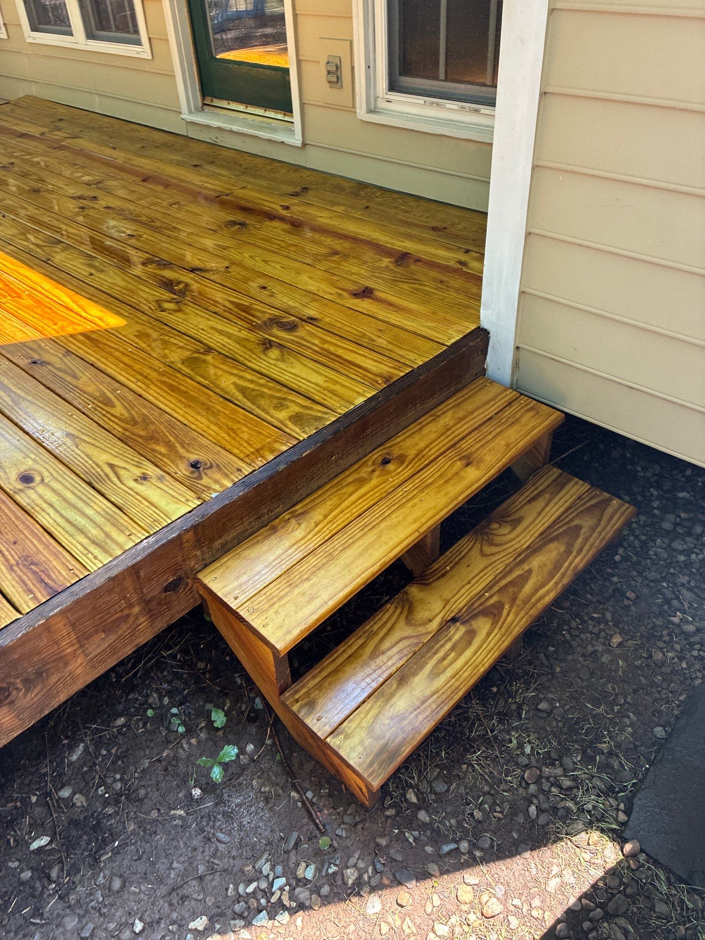Deck using Wood Sealant by DuraSeal