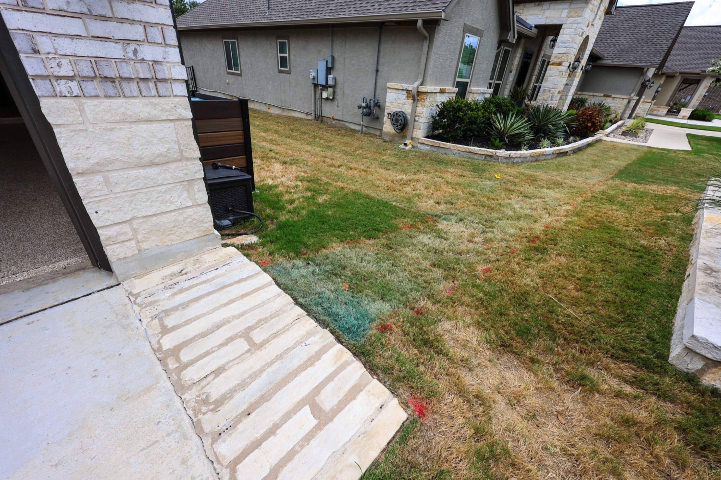 Royal Oak Estates - San Antonio,TX by Hole In One Lawns, LLC