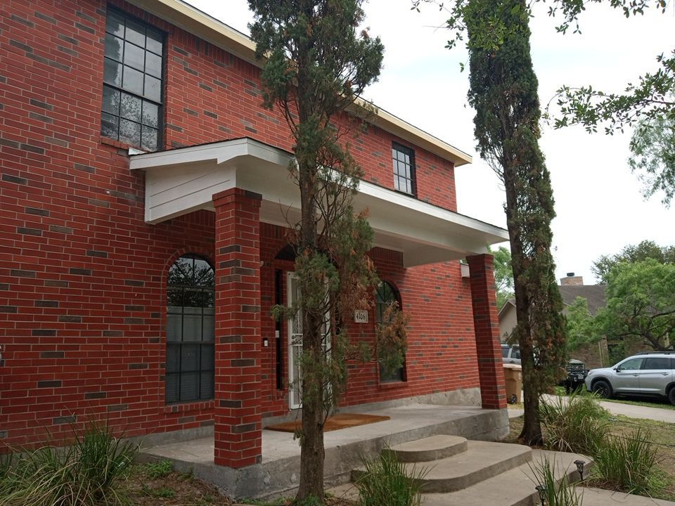 River Side Remodel by Bayfront Roofing and Construction