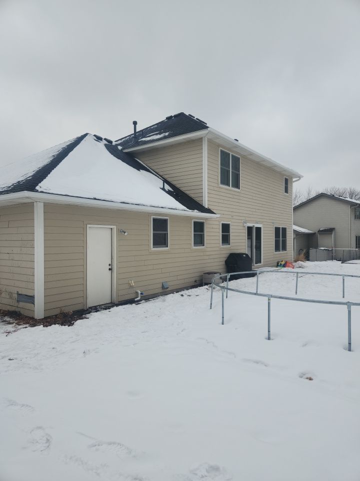 5" Gutters in St. Paul by Next Level Seamless Gutters / Exteriors Inc.