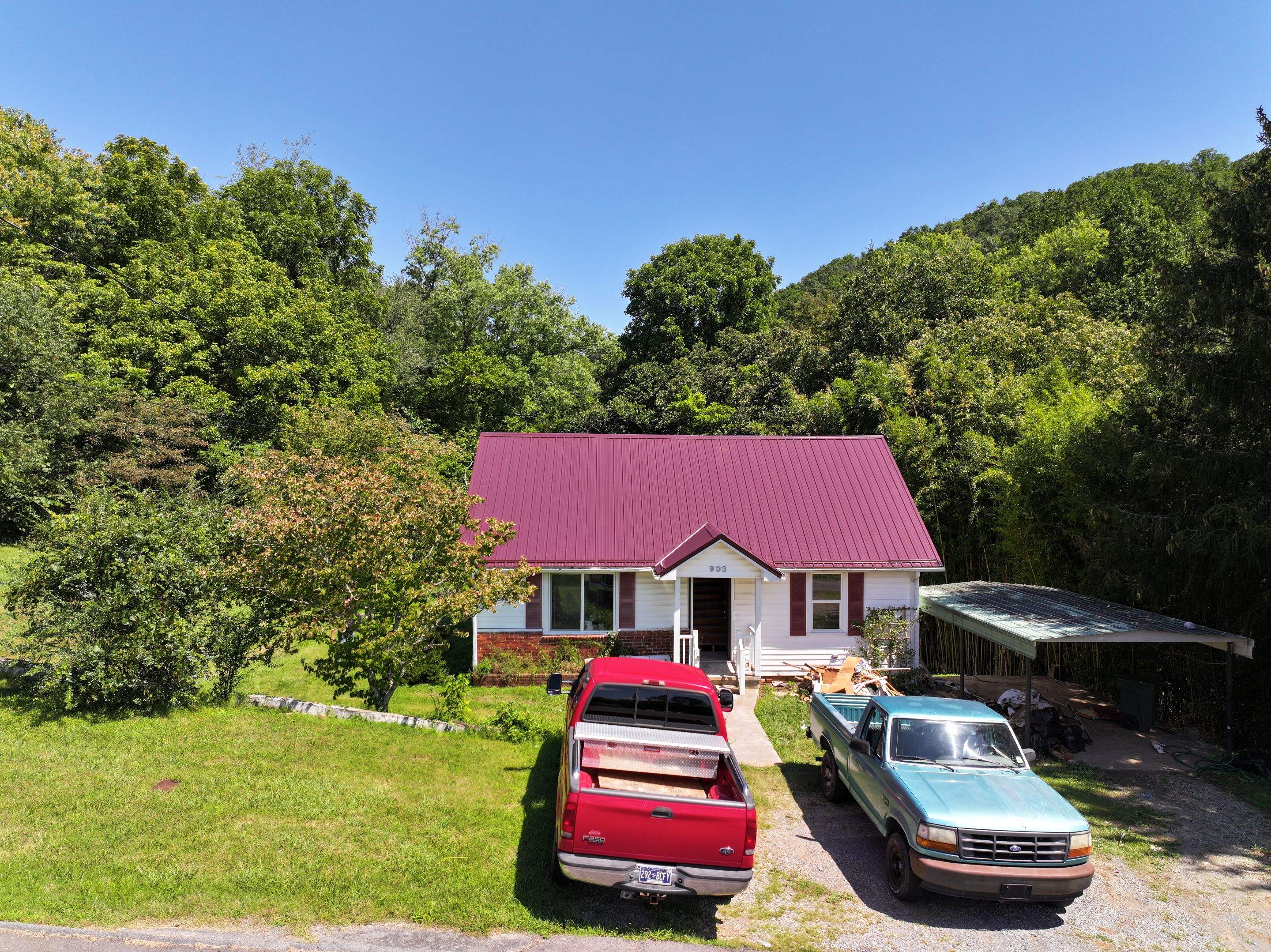 Ward Residence by Omnia Roofing