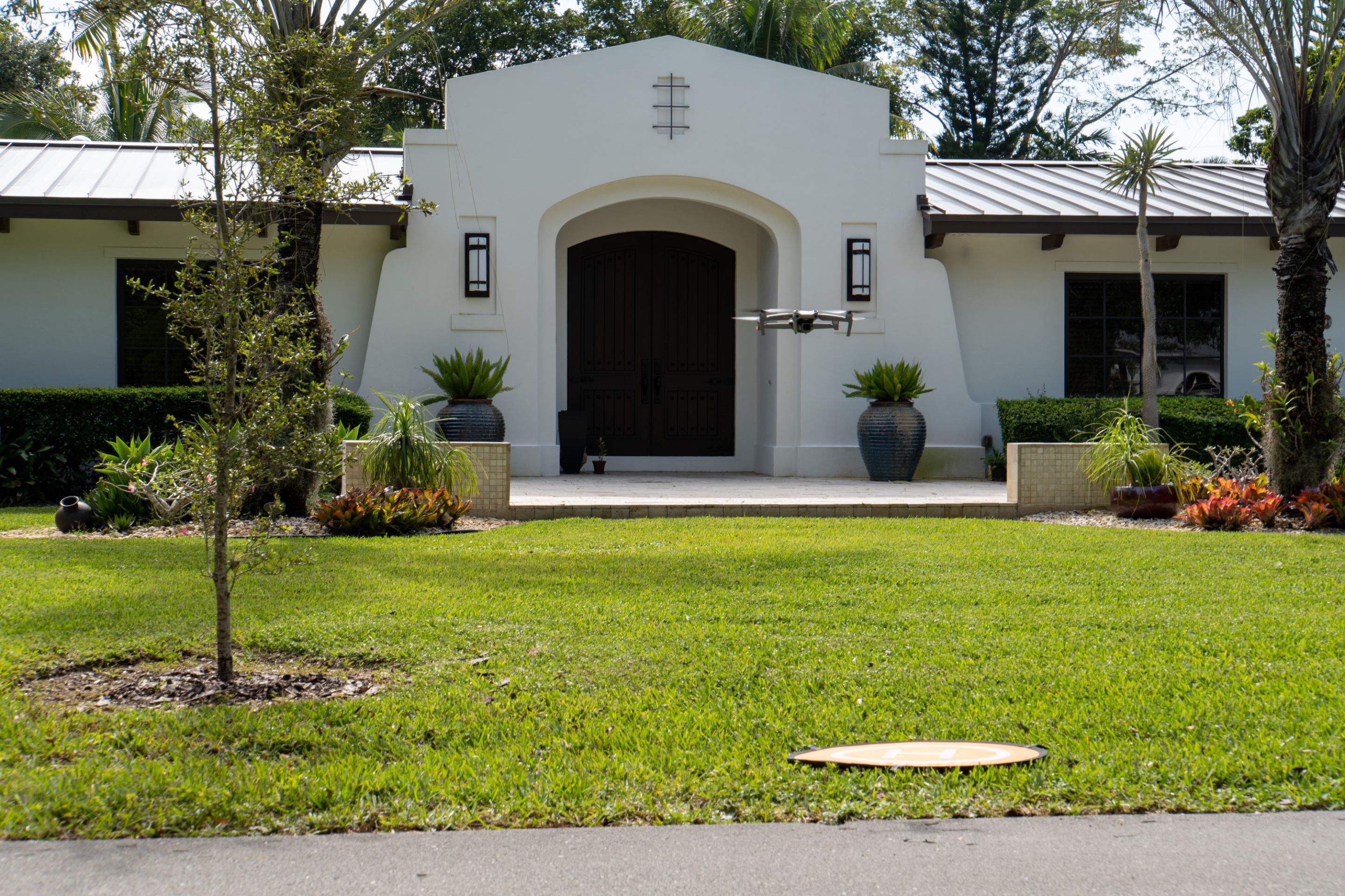 Metal Roof - Galvalume - Medium Bronze by Istueta Roofing