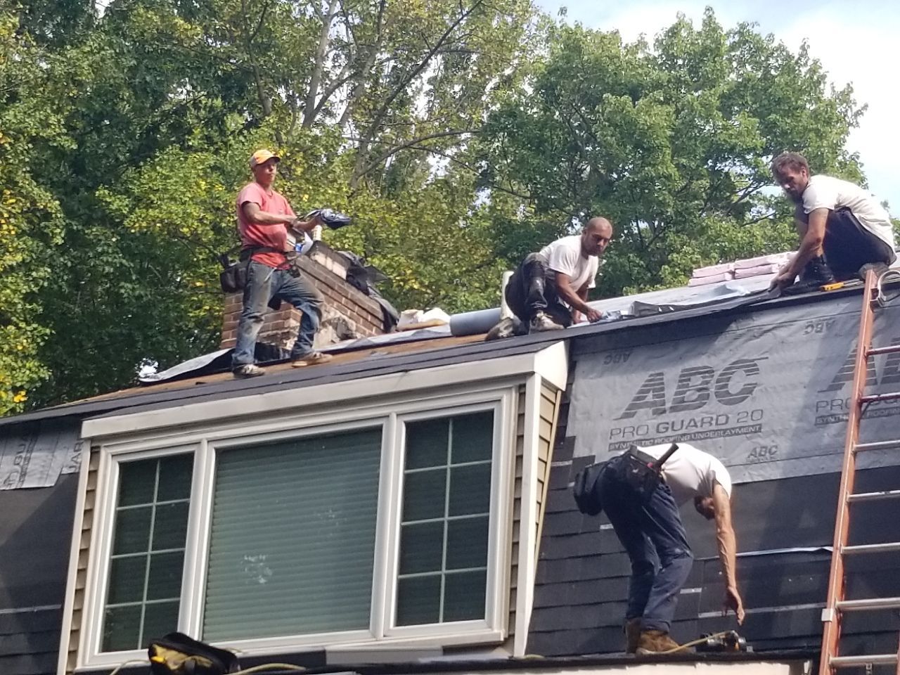 Residential Roofing Installation using Owens Corning Duration, Driftwood by Absolute Roofing and Construction