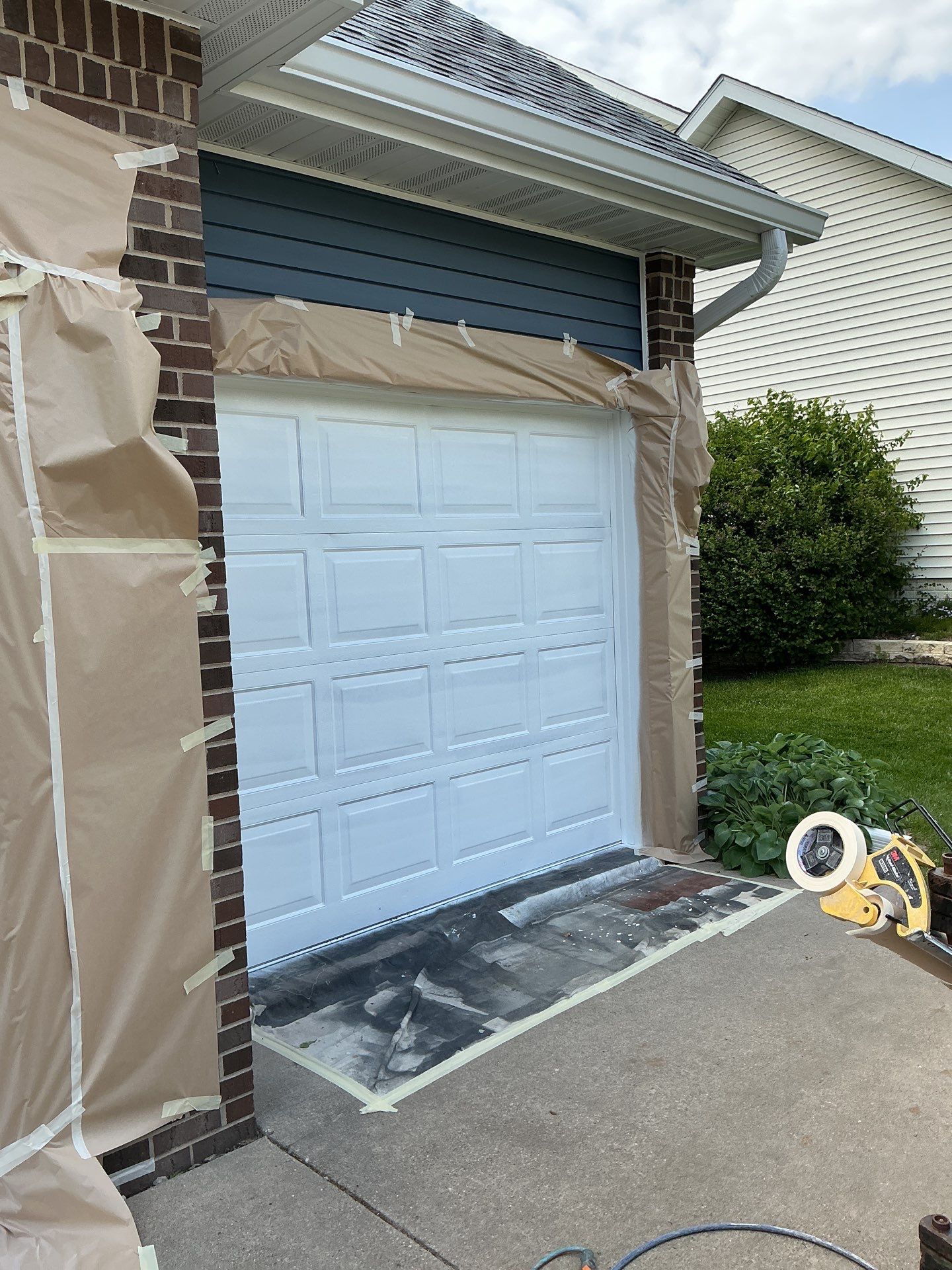 Residential Exterior Trim  by Midwest Paint LLC
