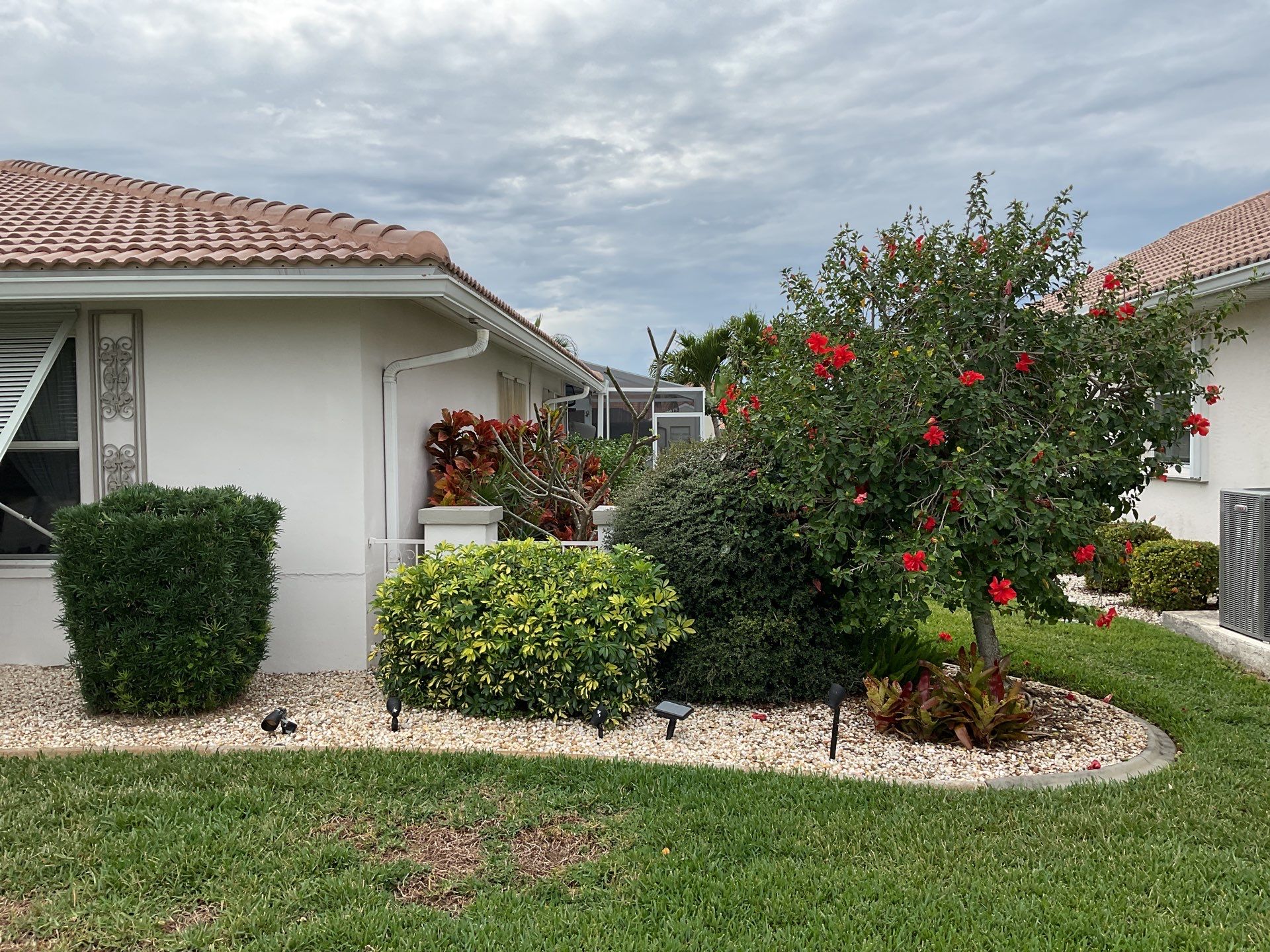 7-Inch Seamless Gutters for Punta Gorda FL by Gutter Professors