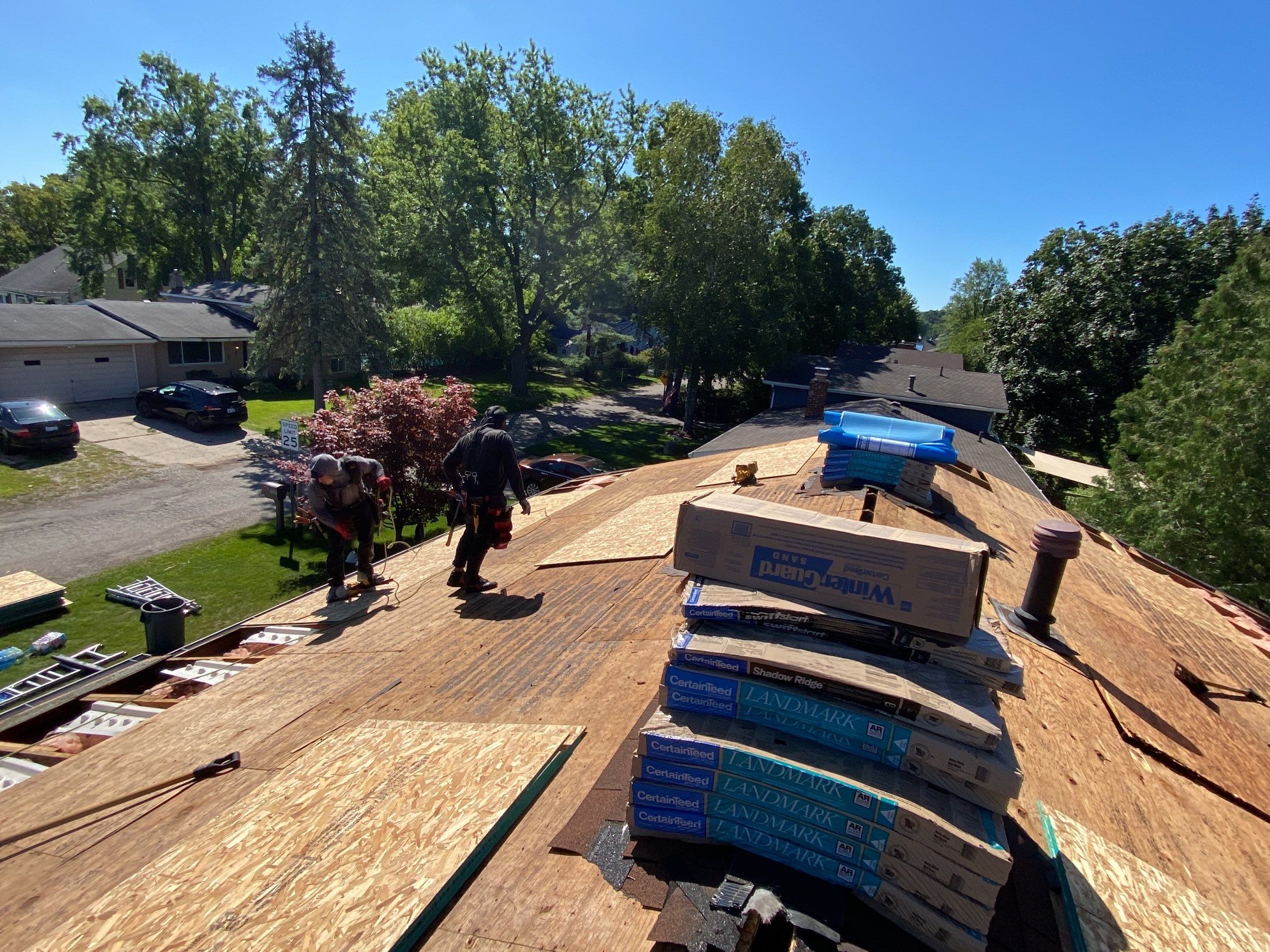 Roof Replacement using CertainTeed Landmark by 180 Contractors