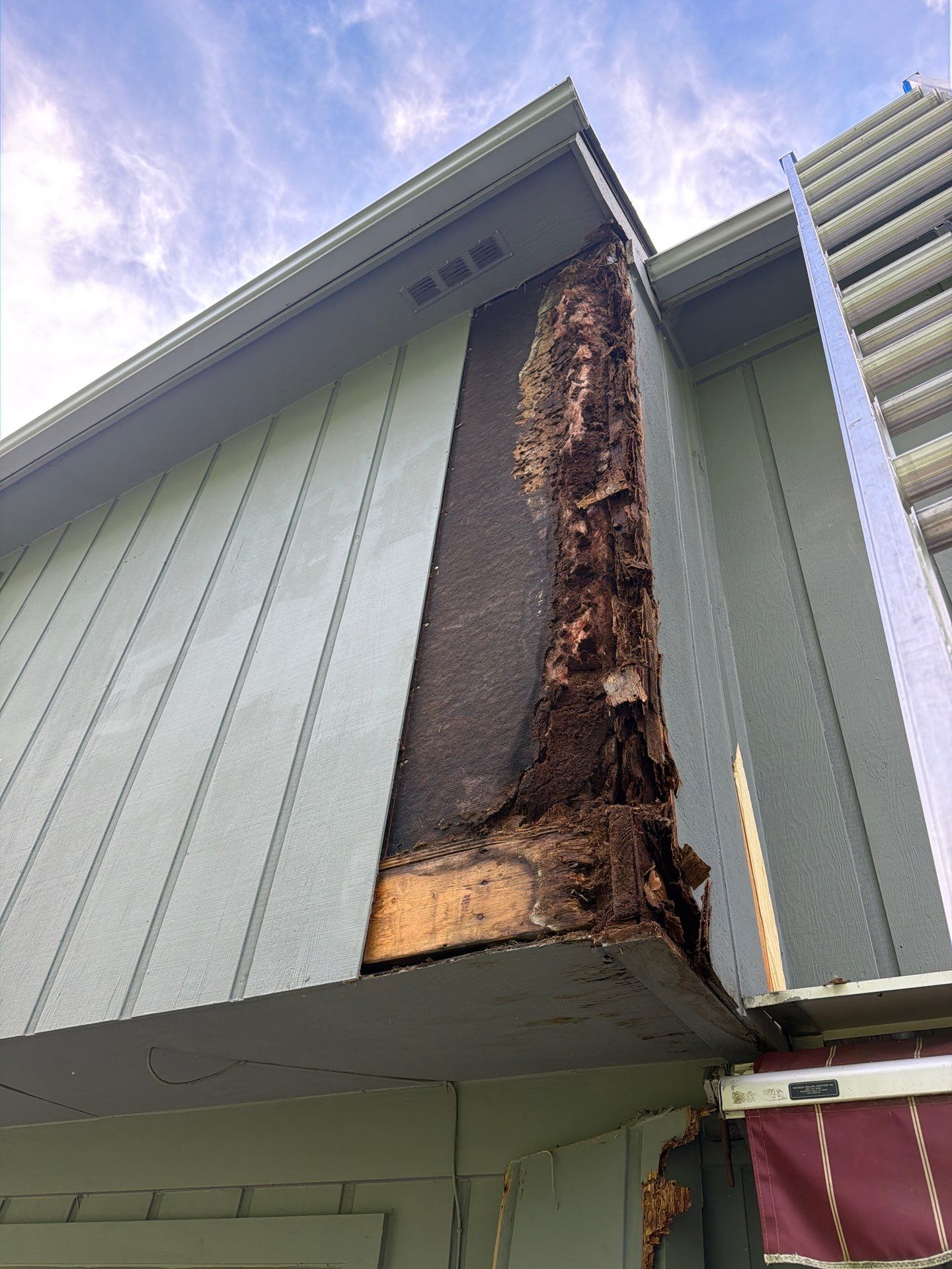 Roof Replacement using Owens Corning Tru Definitions by 180 Contractors