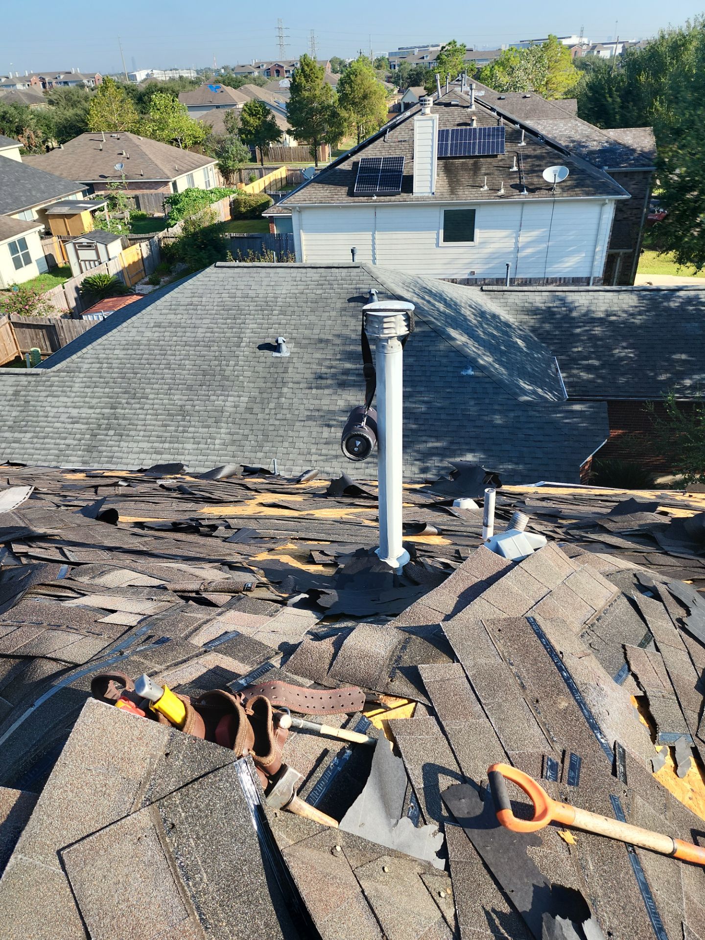 Residential Roofing Installation using Owen's Corning Duration (Lifetime) Shingles by Roof Repair Company