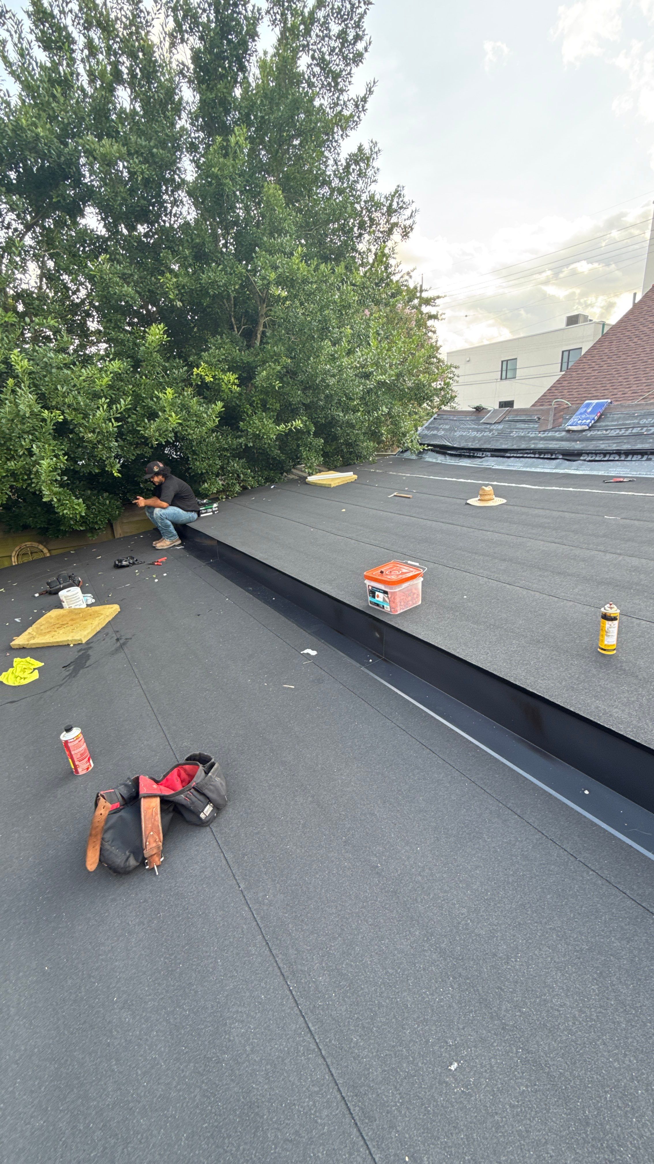 Roof Replacement in New Orleans by HDS Contractors