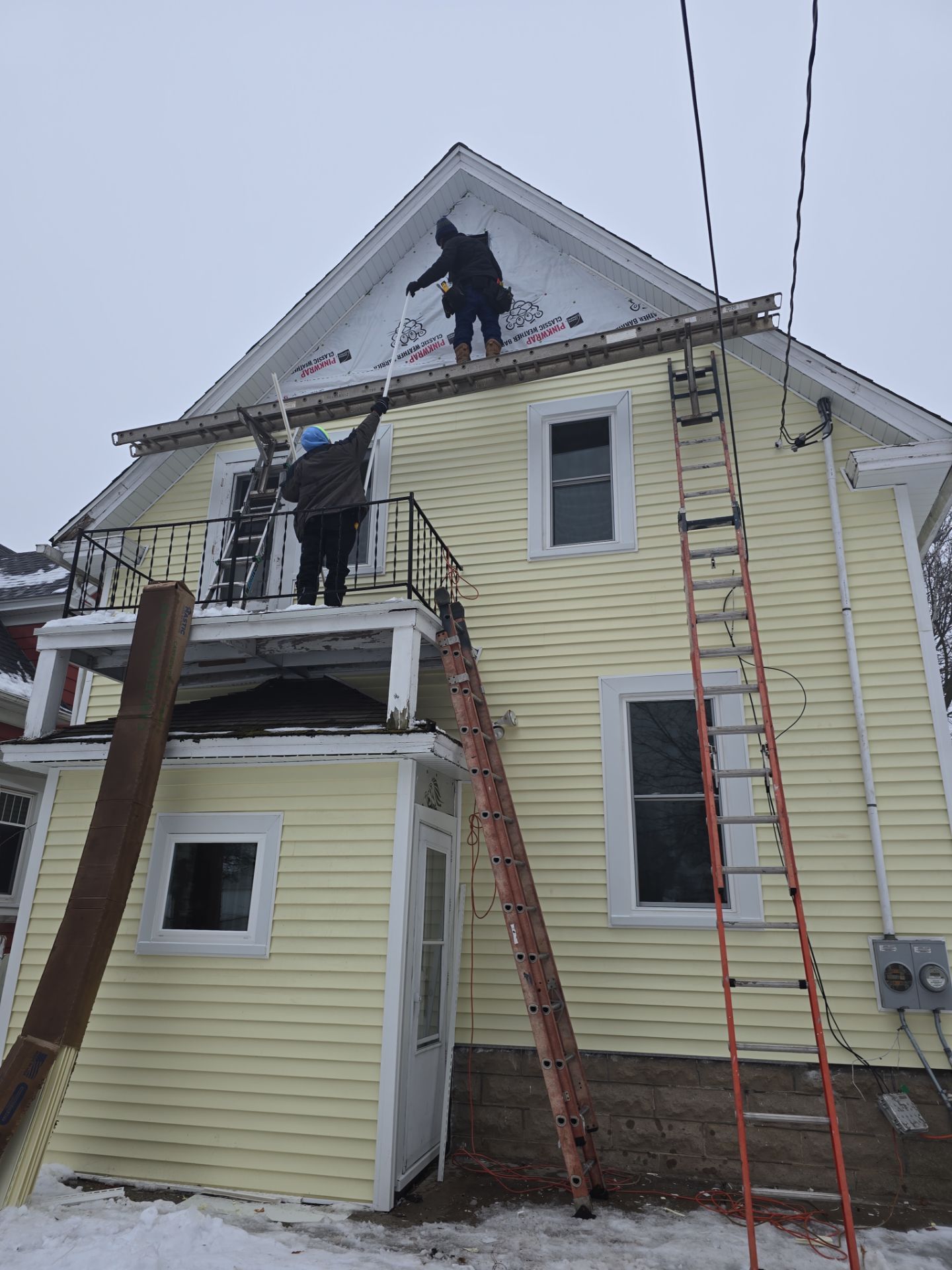 Sunshine siding install !  by Gellings Roofing and Siding LLC