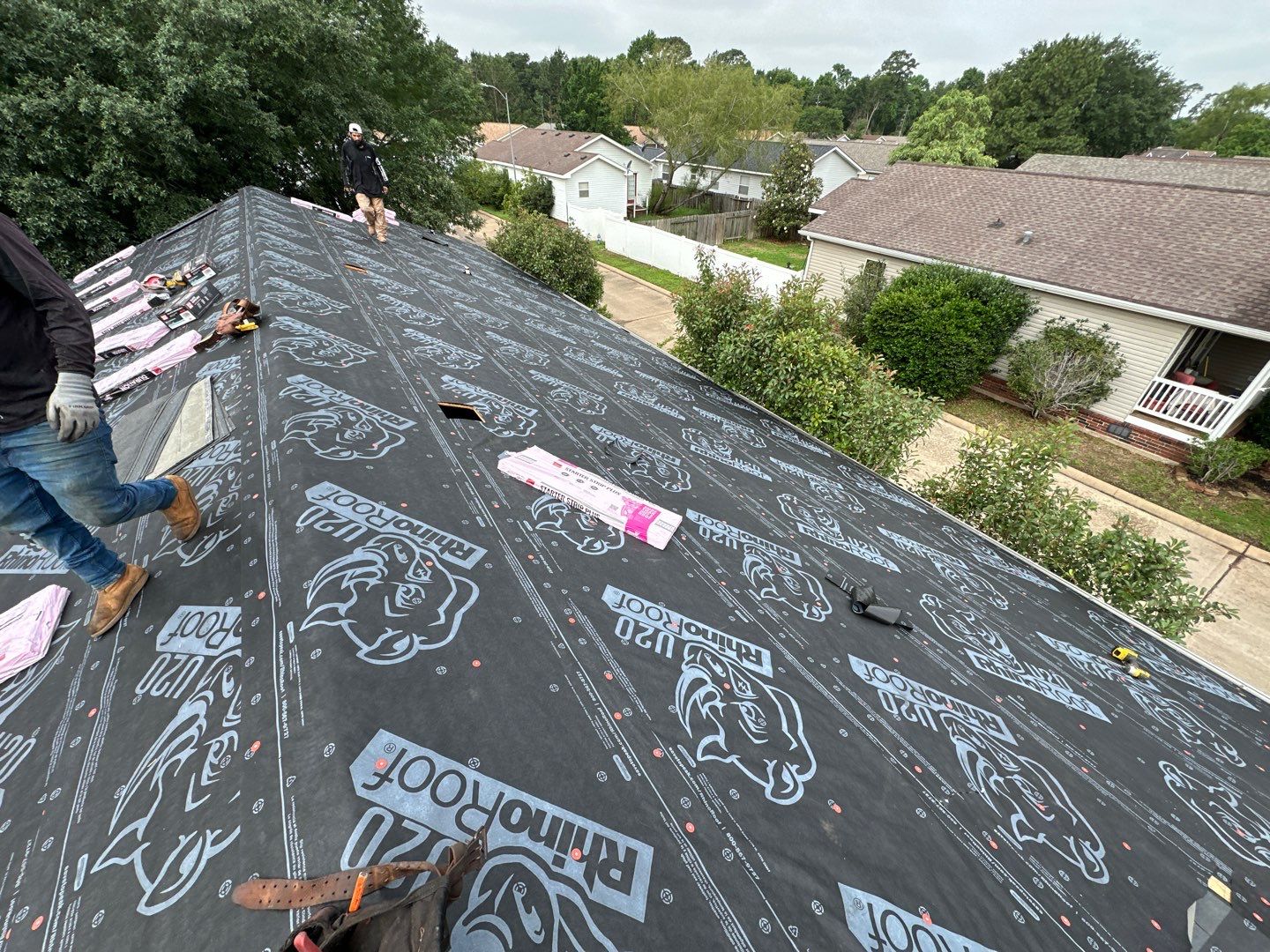 Residential Roofing Installation using Owen's Corning Duration (Lifetime) Shingles by Roof Repair Company