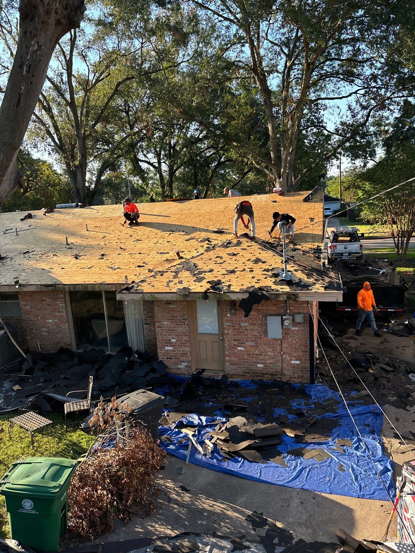 Residential Roofing Installation using Owen's Corning Duration (Lifetime) Shingles by Roof Repair Company