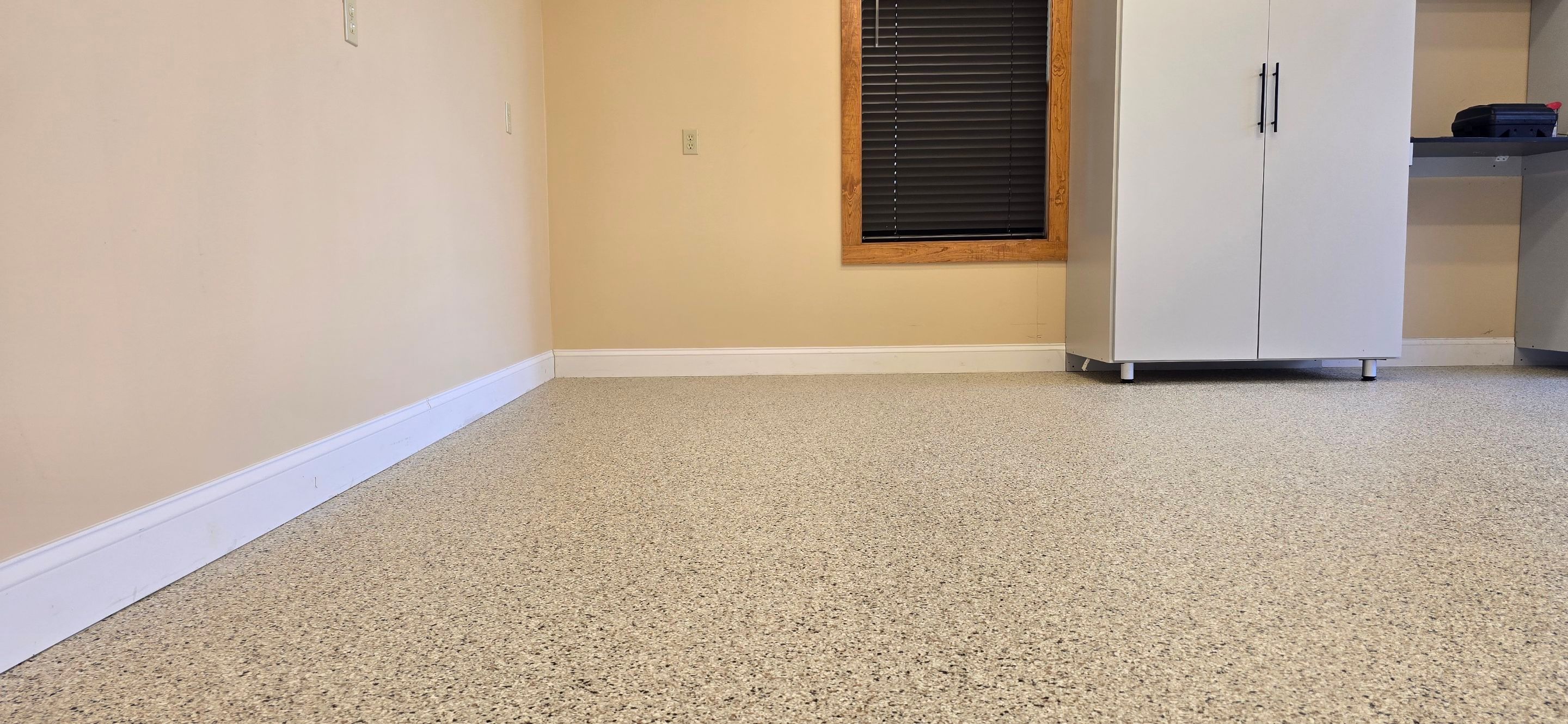 Garage using Shoreline by Elite Floor Solutions
