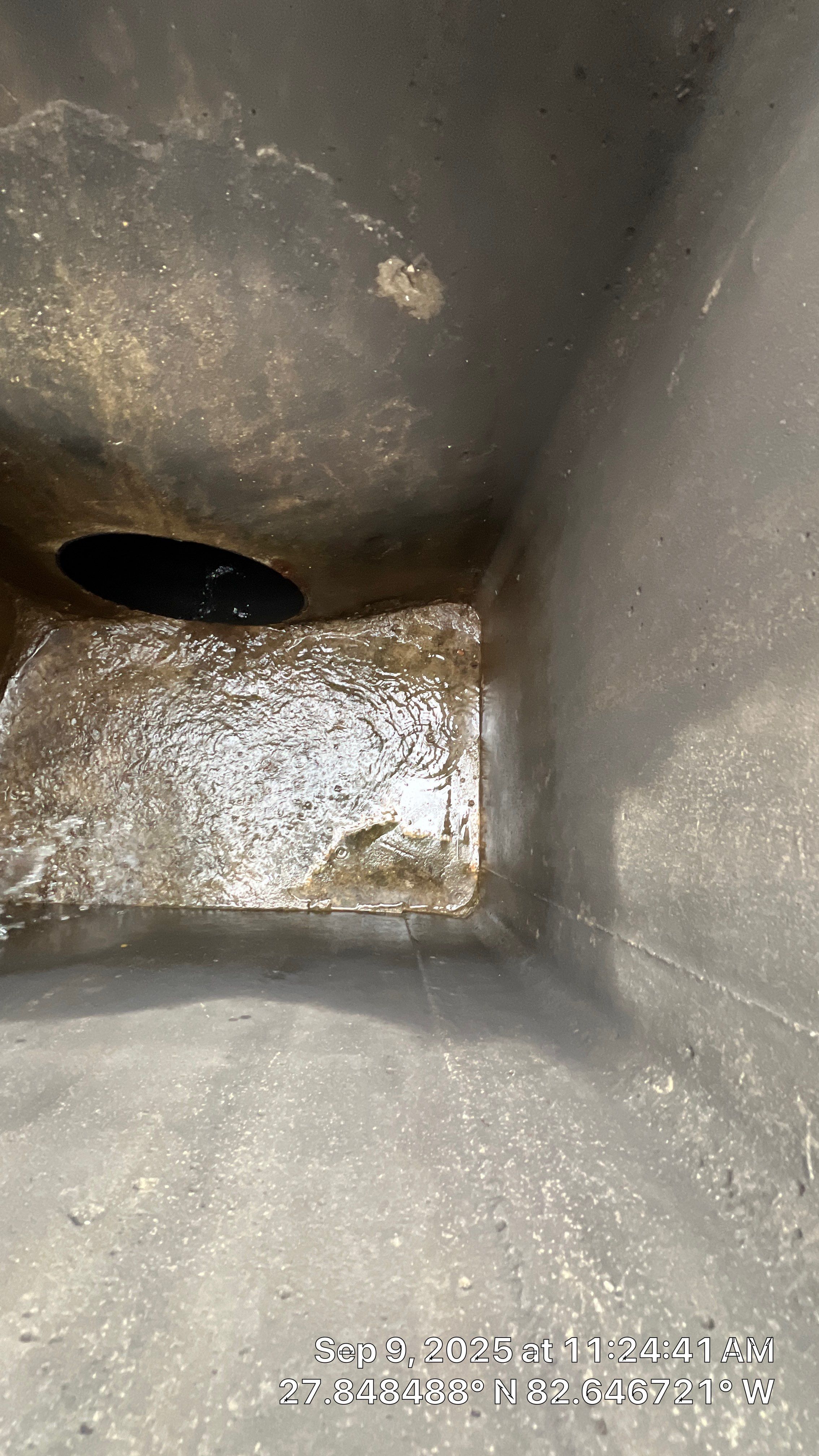 St. Petersburg 7-Eleven Stormwater System Cleaning by Don Mar, Inc. Storm Water Solutions