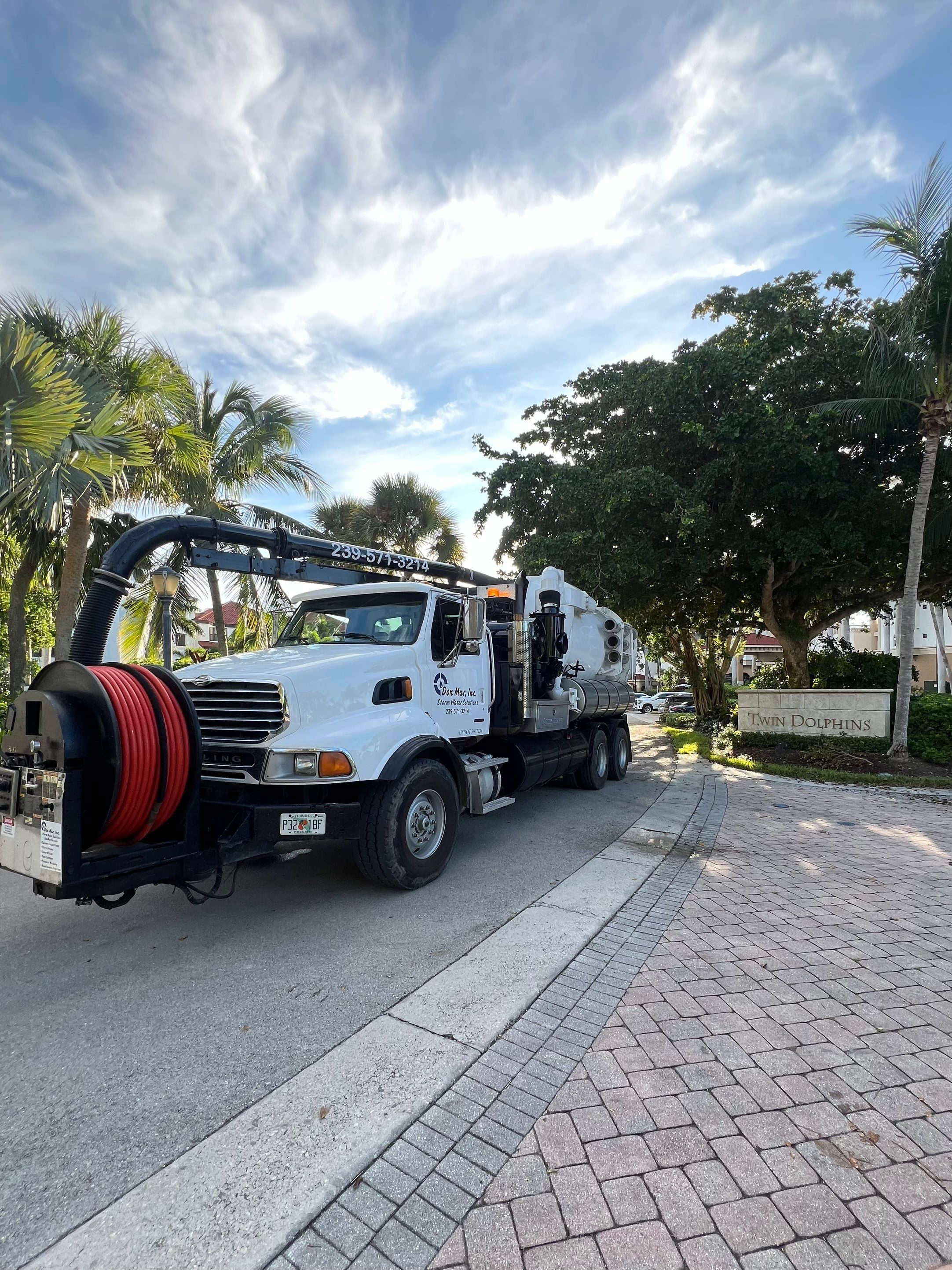 Condo Parking Garage Cleanup and Stormwater System Maintenance by APS Power & Water