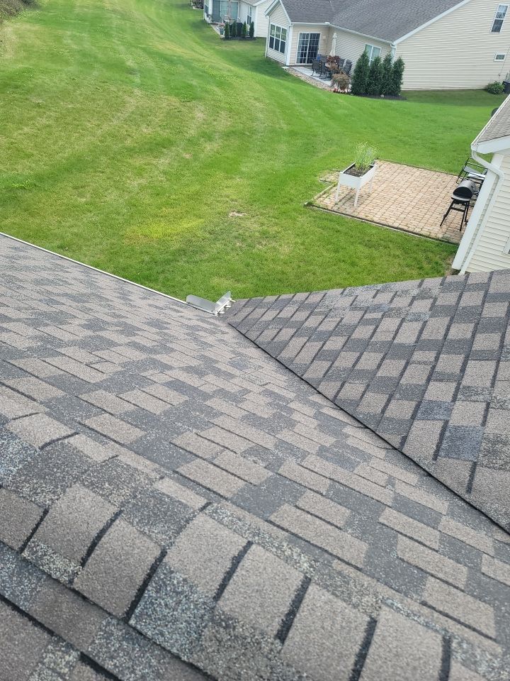 ATLAS PINNACLE PRISTINE COLOR: WEATHERED WOOD DRIP EDGE: WHITE by Eagle Eye Roofing