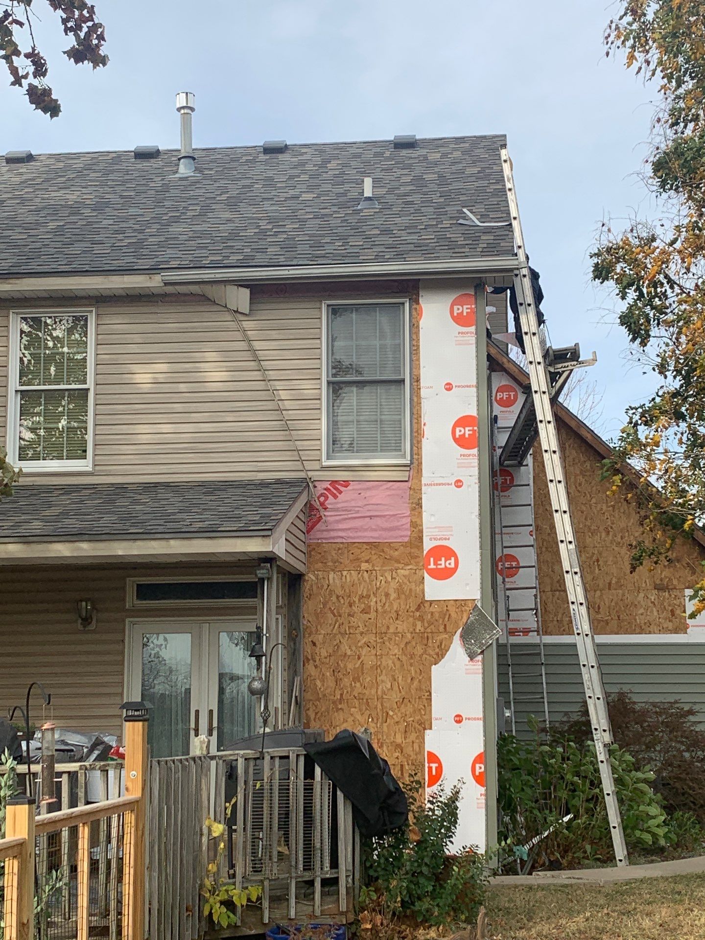 Comprehensive Residential Roof and Siding Replacement in Smithville Missouri by EEC Windows, Siding & Roofing