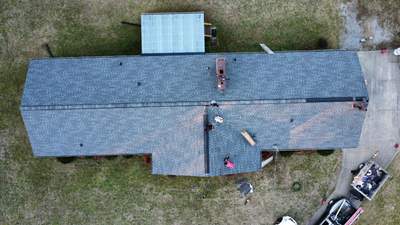 Residential Roofing Installation using Owens Corning Oakridge Roofing System