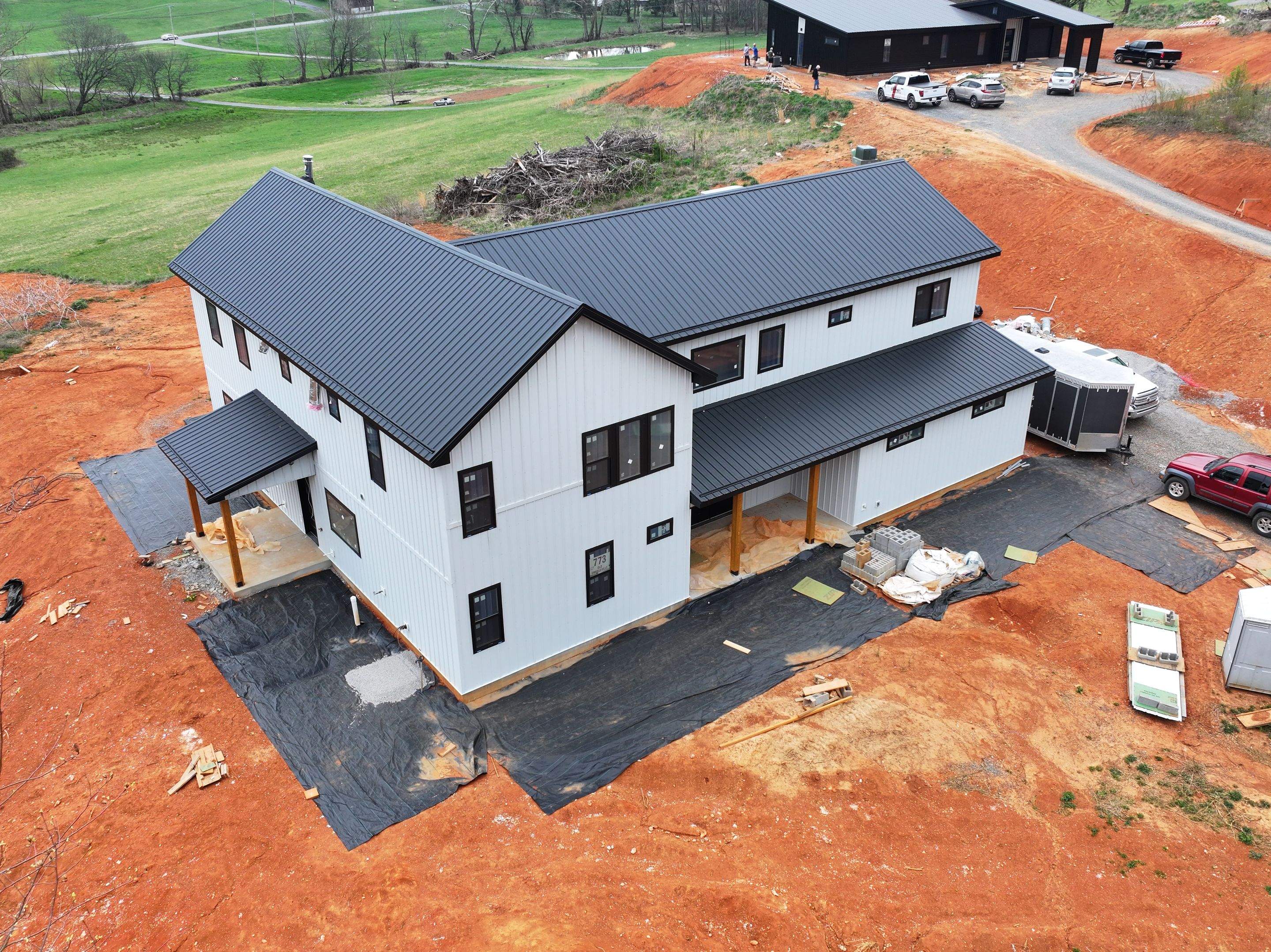 Titus Jr Residence by Omnia Roofing