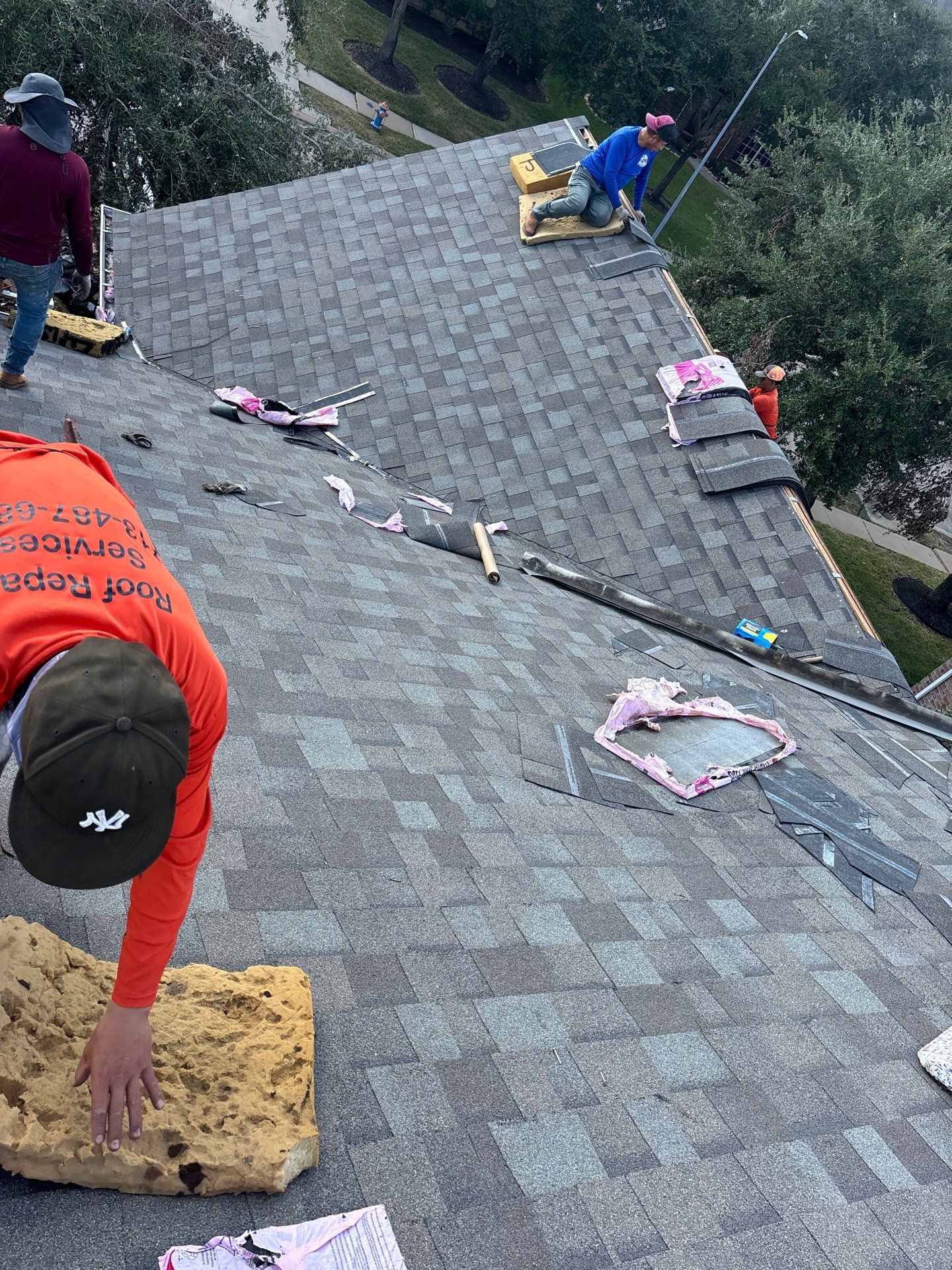 Residential Roofing Installation using Owen's Corning Duration (Lifetime) Shingles by Roof Repair Company