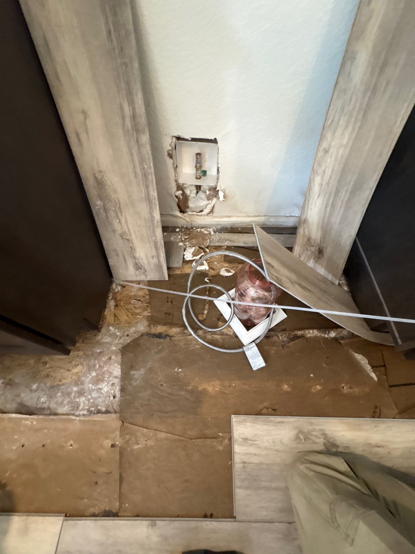 Kitchen and Crawl Space Water Damage Mitigation in Commerce City by Accountable Home Services