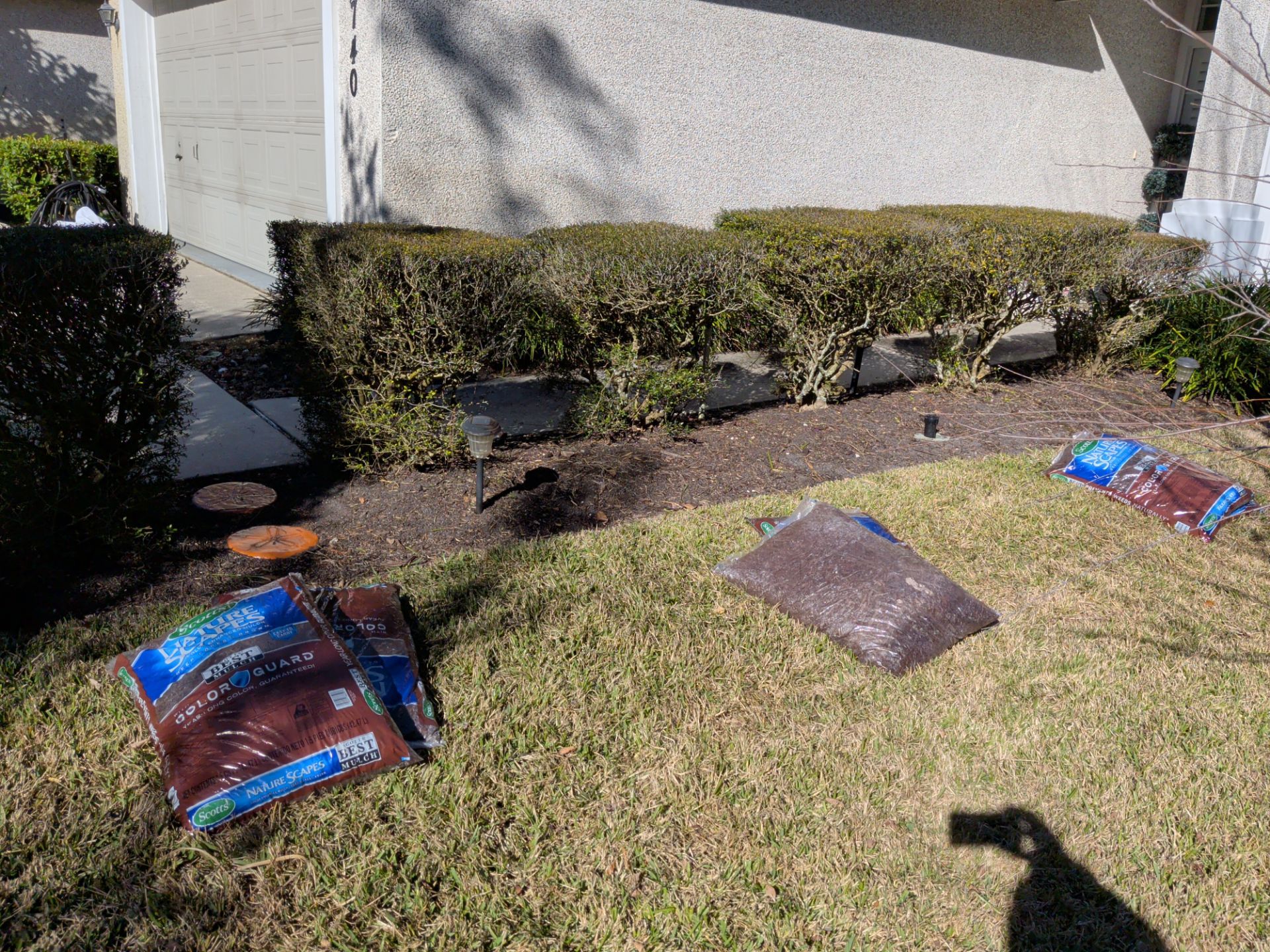 Flower Bed Cleanup & Mulch Preparation — Jacksonville Beach by Harmoni Home Services