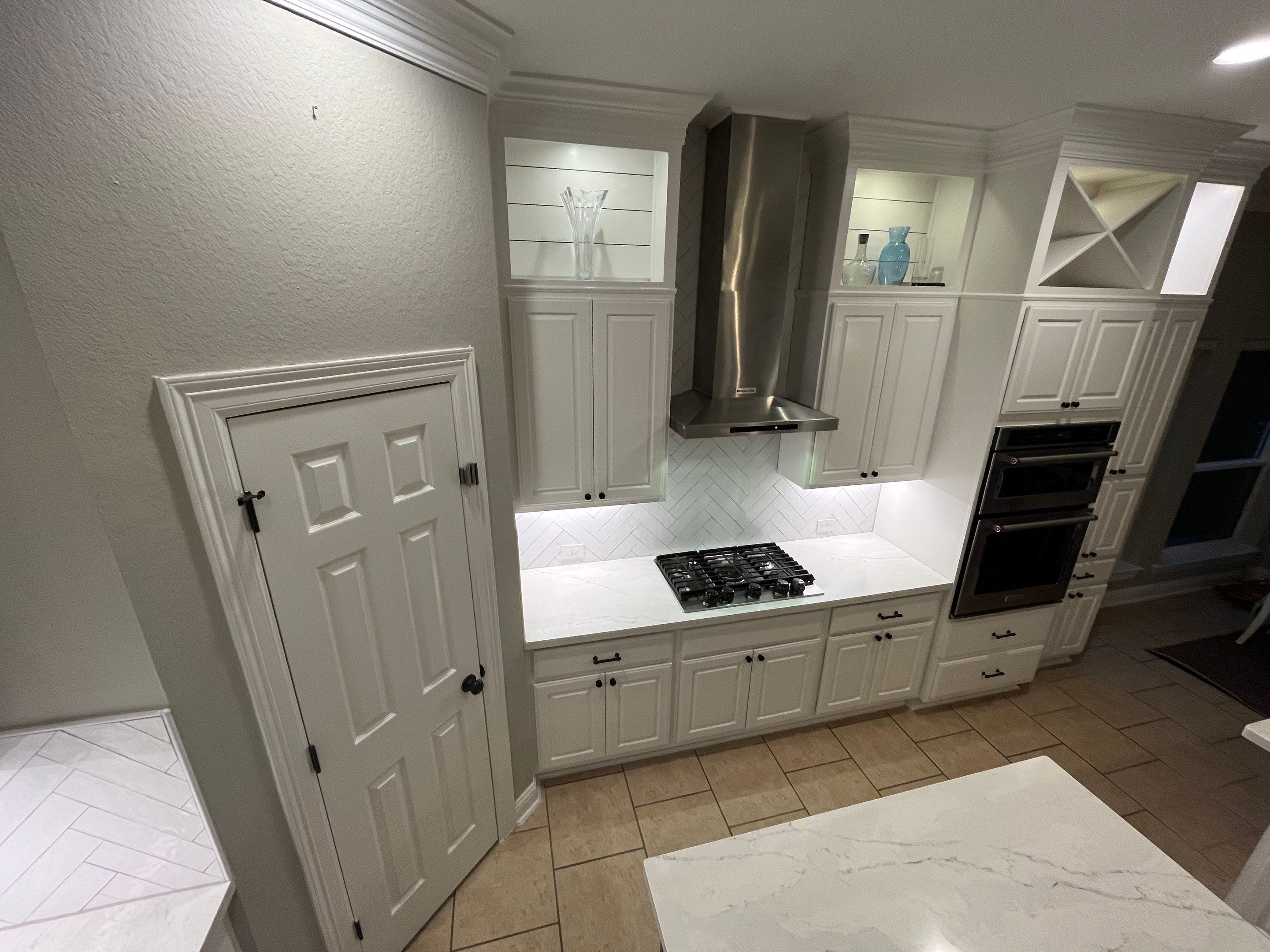 Stunning Kitchen Remodel   by L&T General Contractors and Restoration INC