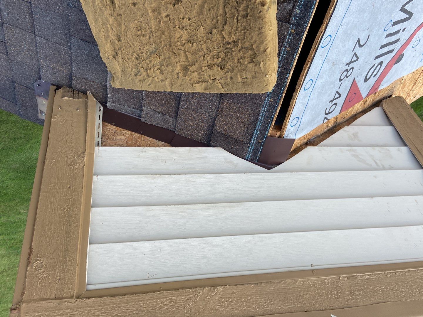 Roof Replacement using CertainTeed Landmark by 180 Contractors