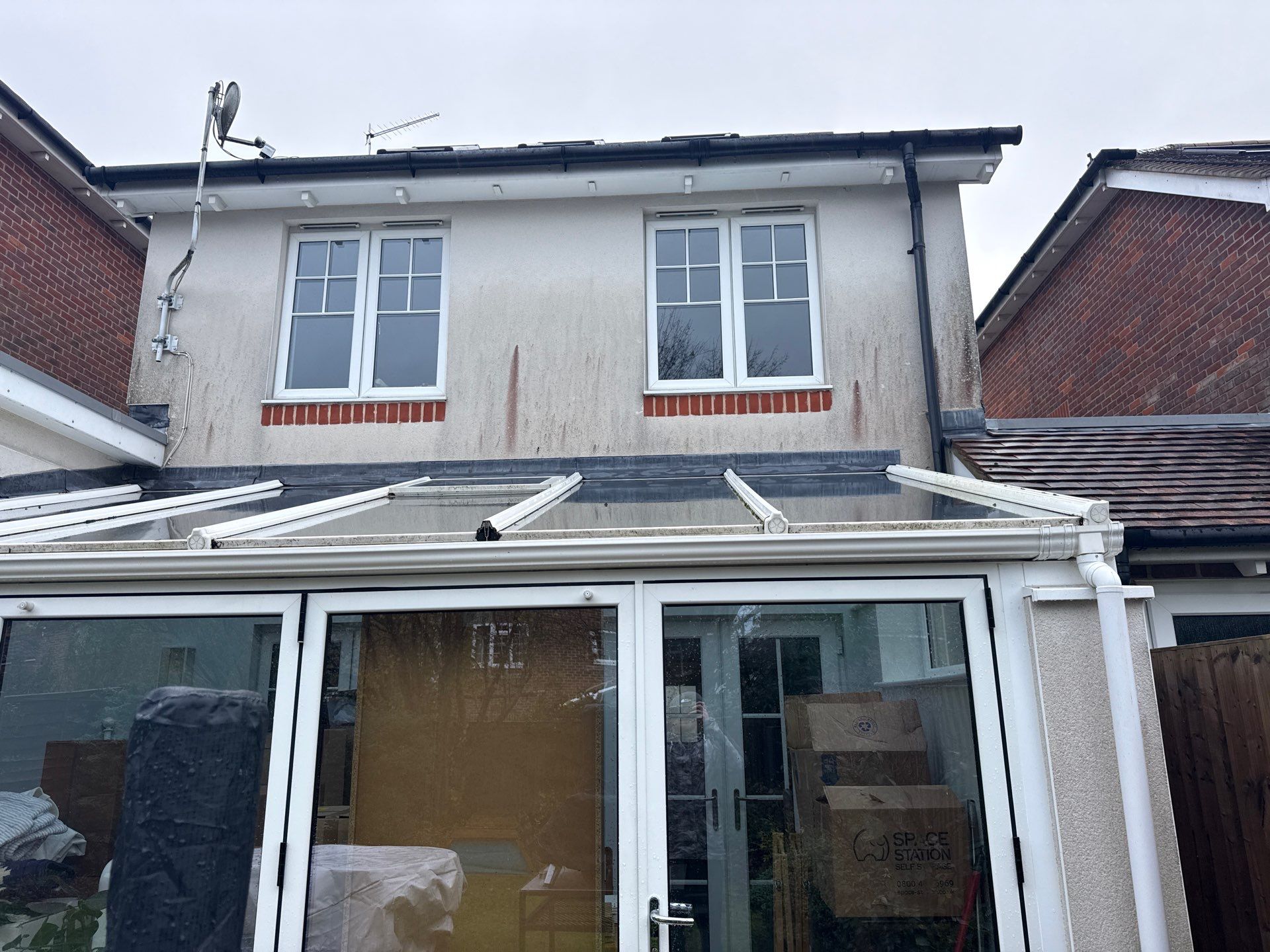 Render Cleaning by Ges Exterior Cleaning ltd